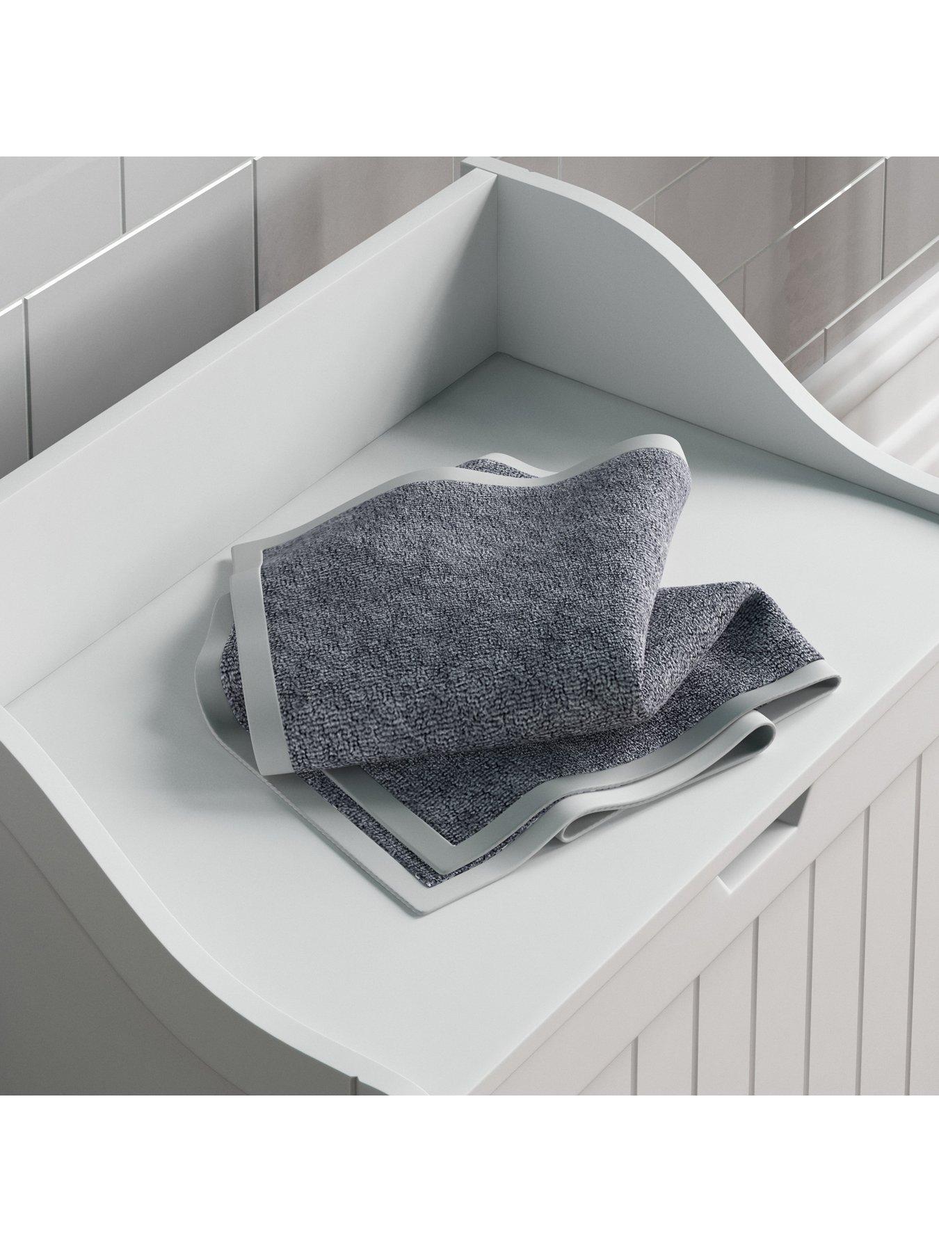 bath-vida-priano-laundry-chest-whiteoutfit