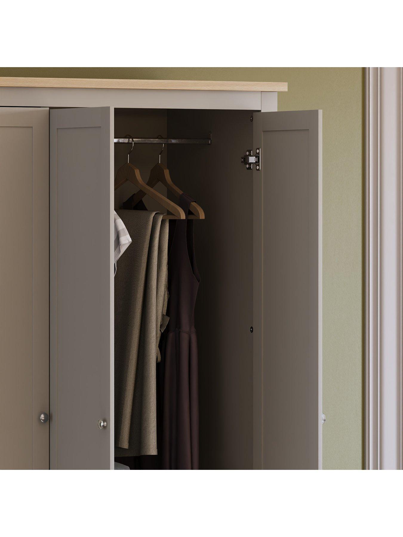 vida-designs-arlington-3-door-2-drawer-wardrobe-in-greydetail