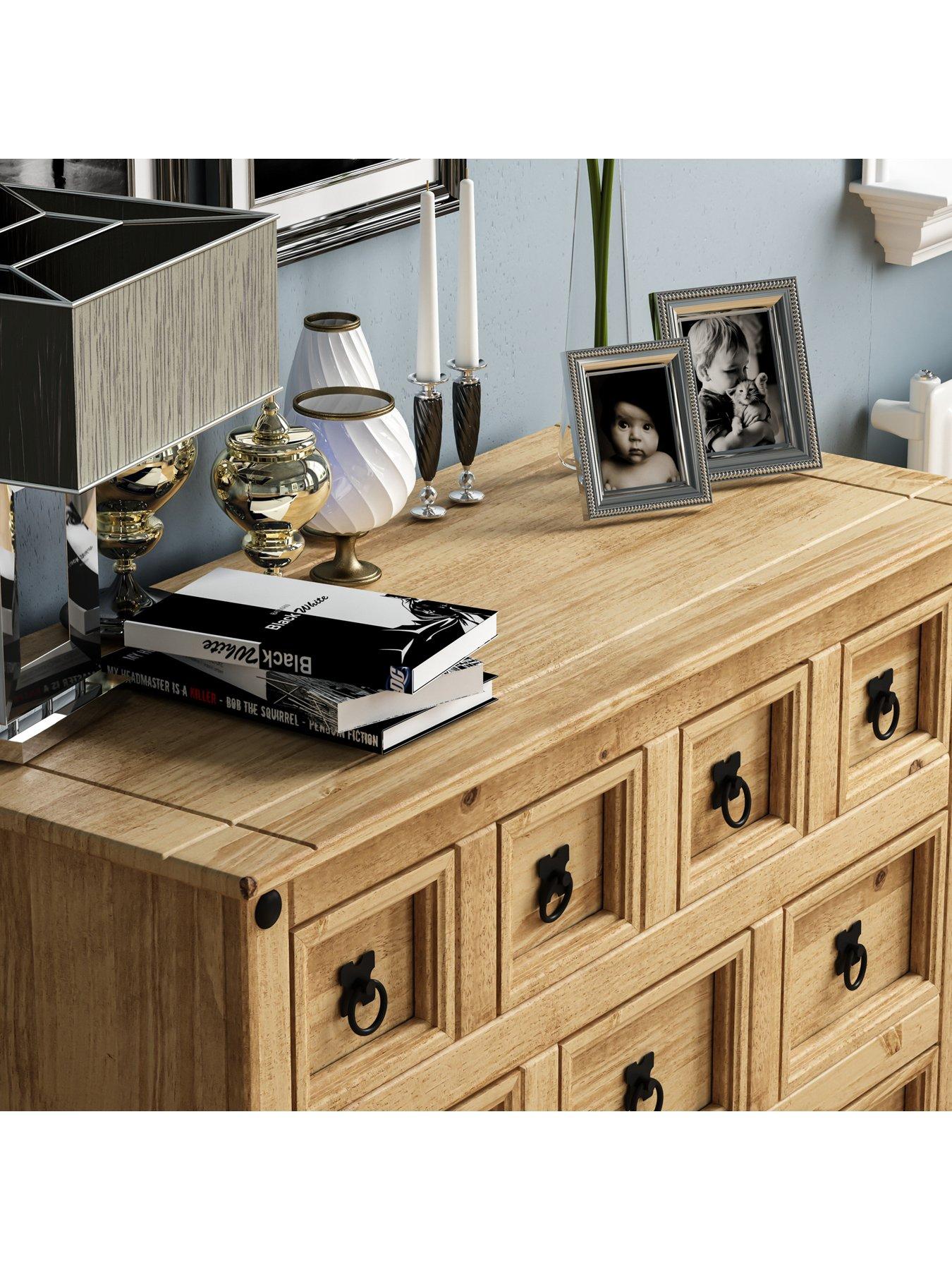 vida-designs-corona-432-drawer-merchant-chestdetail