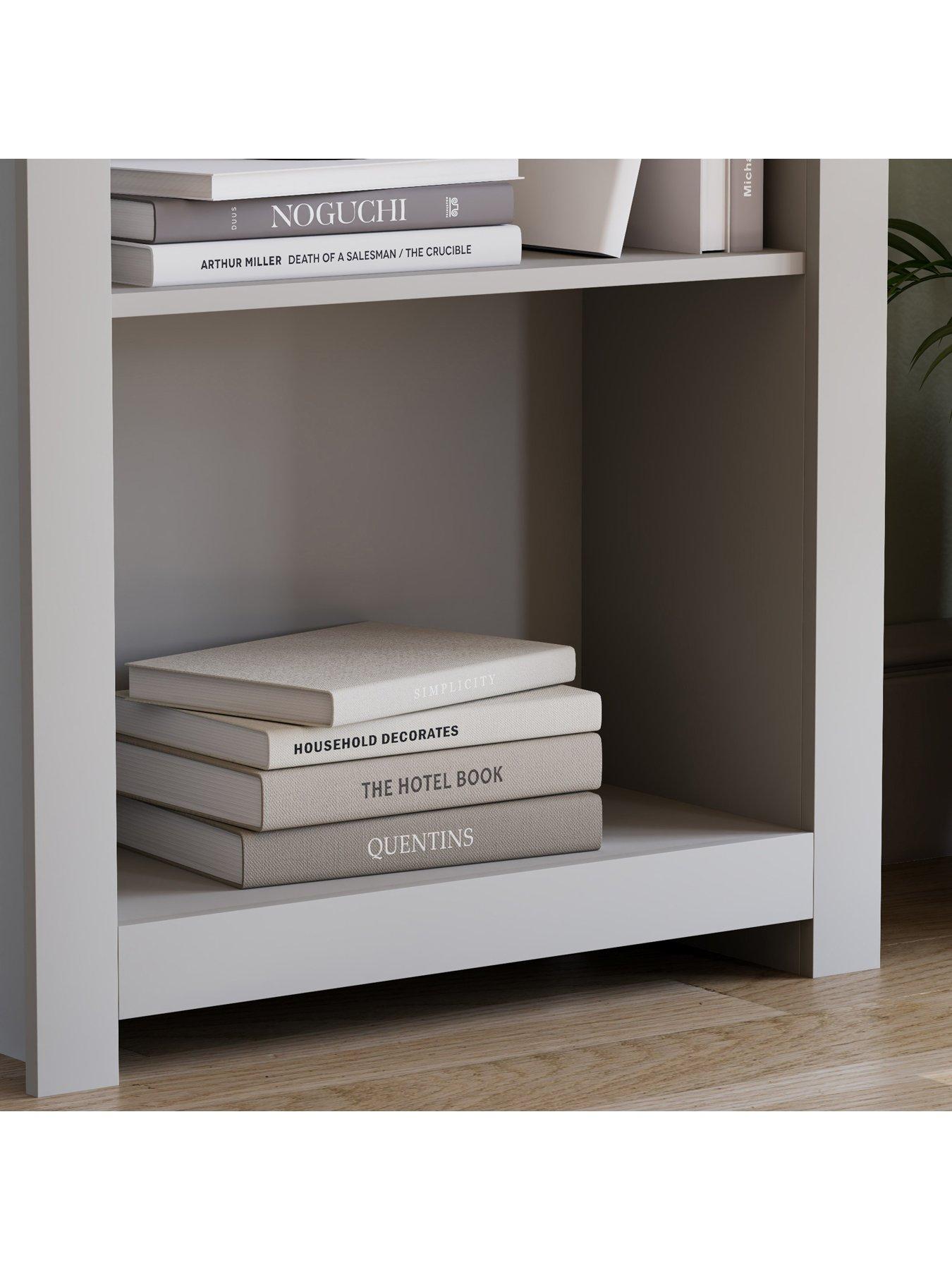 vida-designs-arlington-5-tier-bookcase-greydetail