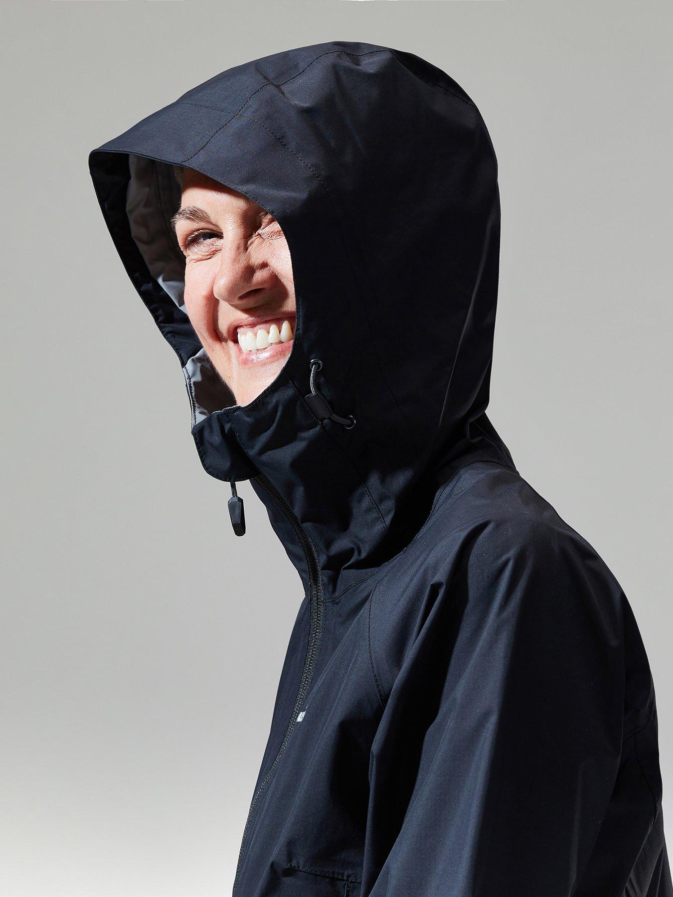 berghaus-deluge-pro-shell-jacket-blackoutfit