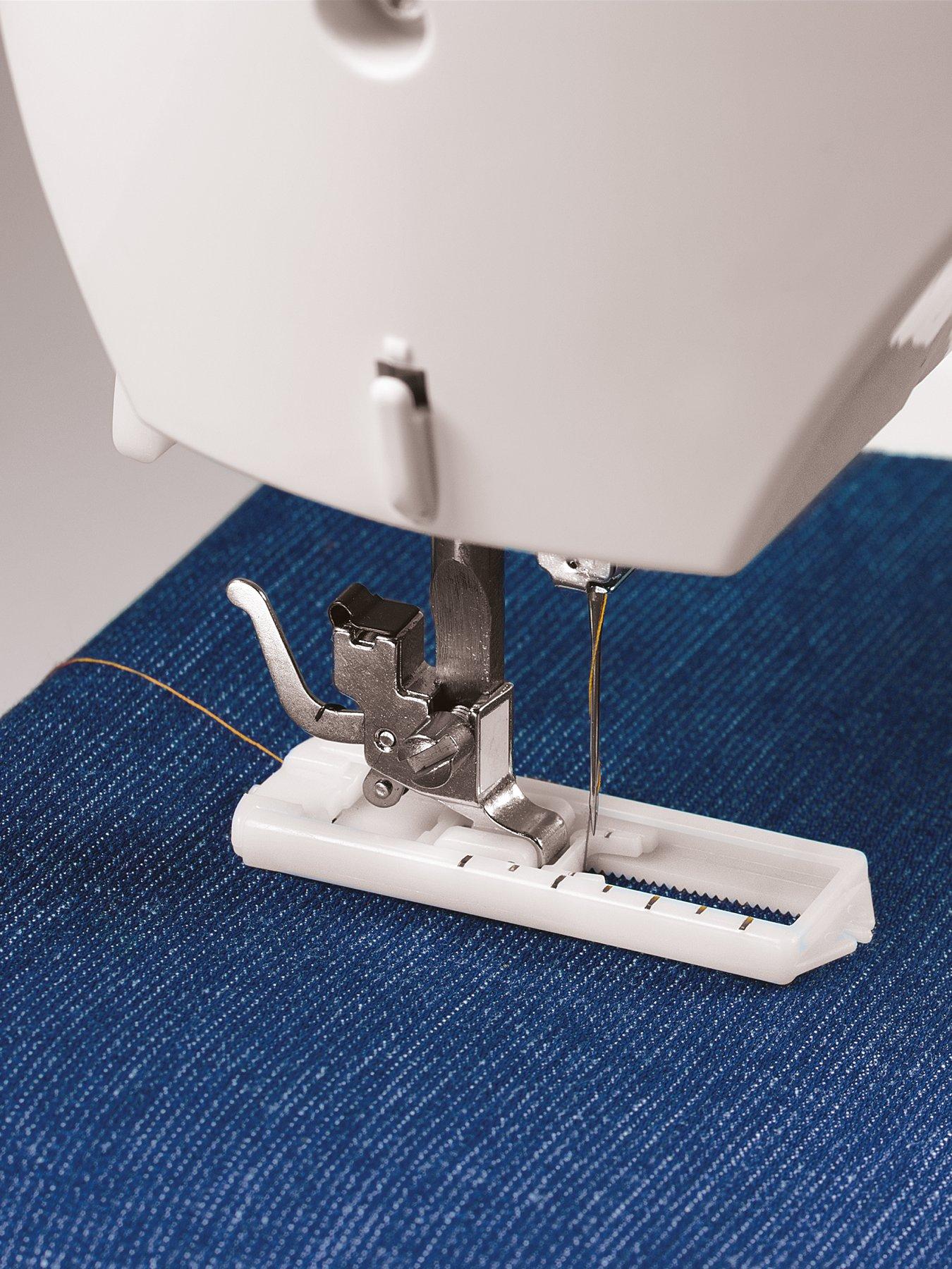 Image 4 of 4 of Singer 2250 Sewing Machine