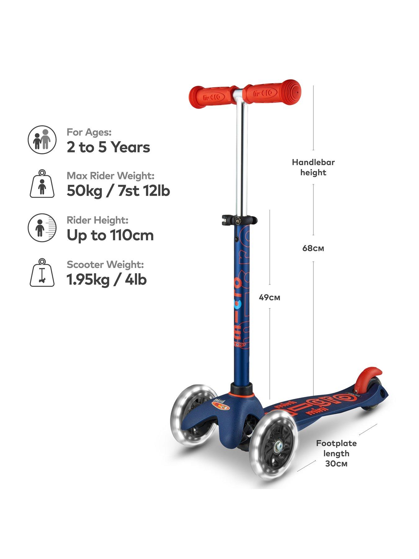 micro-scooter-mini-deluxe-scooter-with-led-wheels--nbspnavystillFront