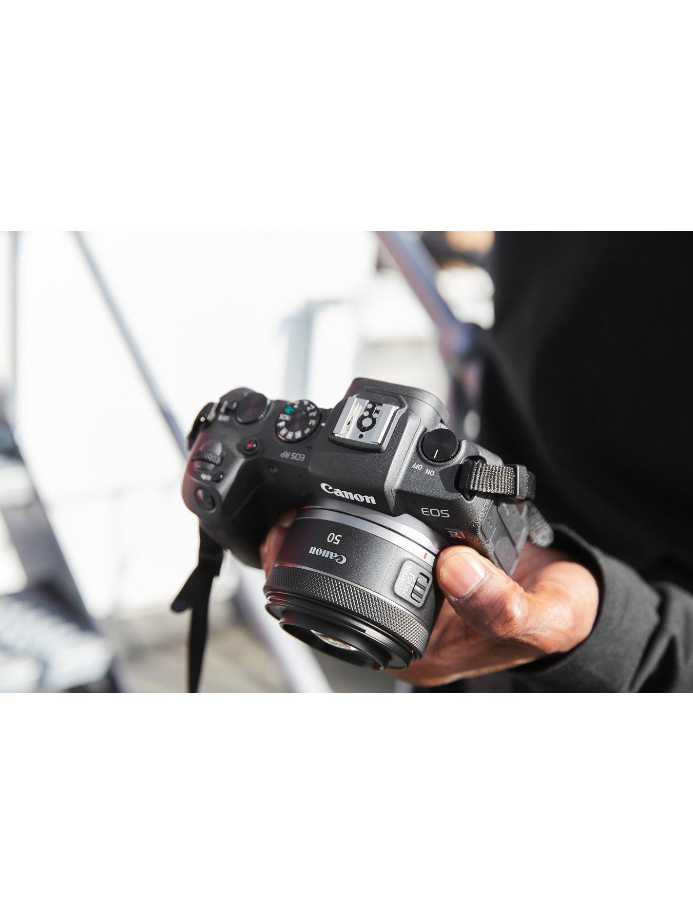 Image 7 of 7 of Canon Canon RF 50mm F1.8 STM Lens