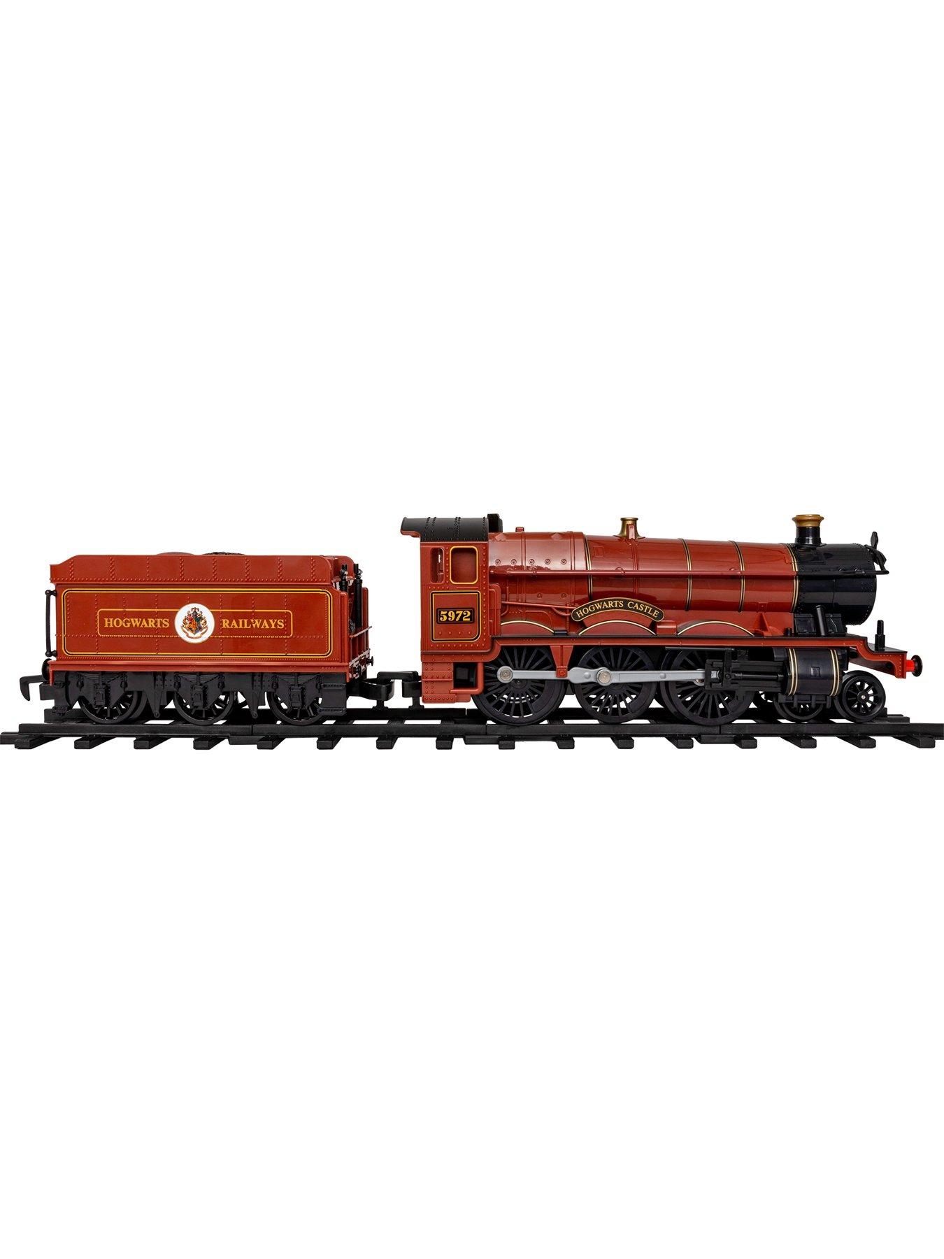 harry-potter-hogwarts-express-37-piece-remote-controlled-train-setoutfit