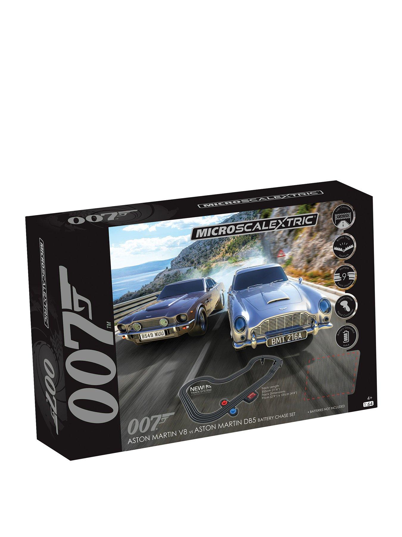 microscalextric-micro-scalextric-james-bond-007-race-set-aston-martin-db5-vs-v8-battery-powered-race-setstillFront