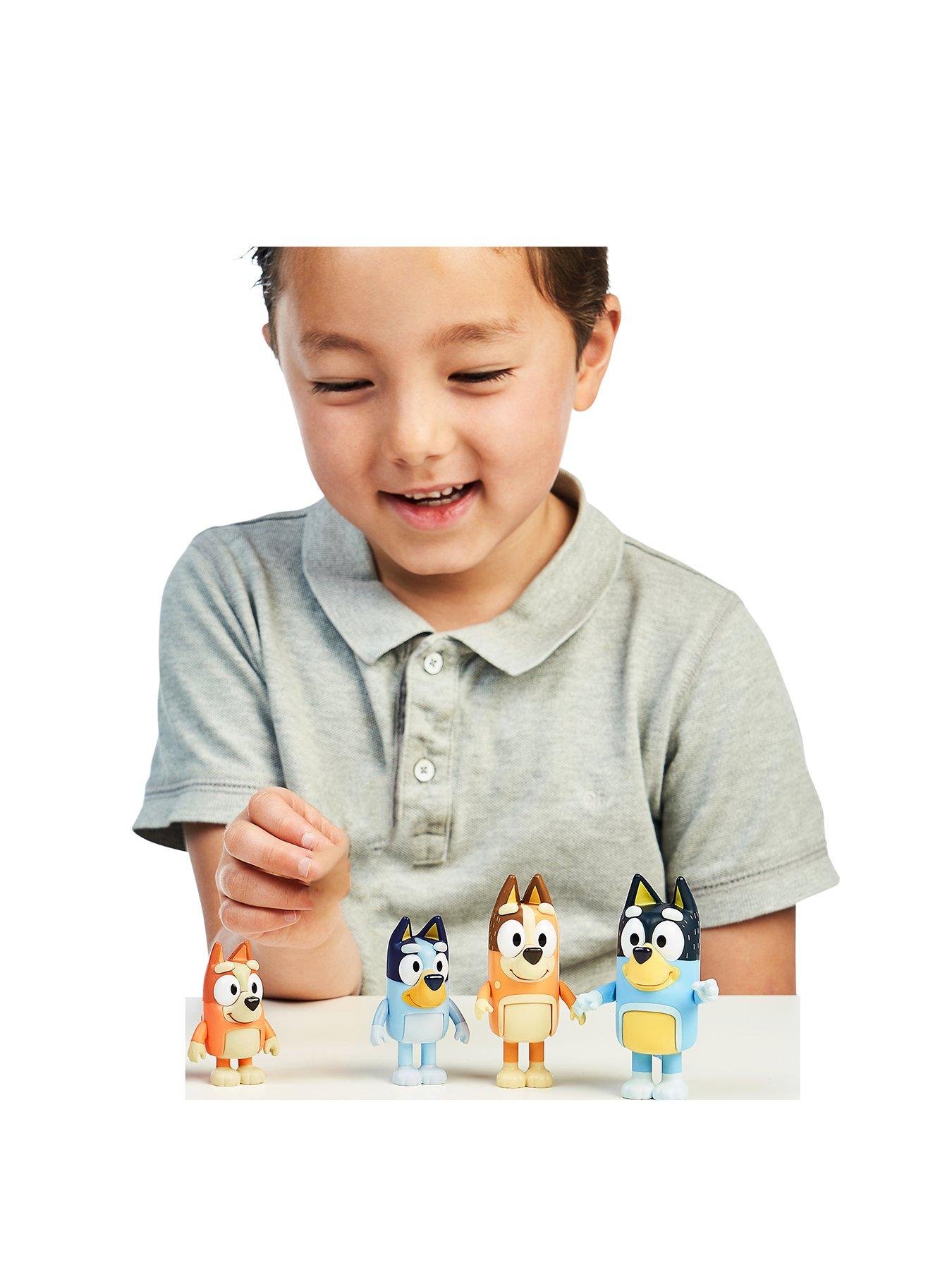 bluey-bluey-family-4-pack-figurinesback