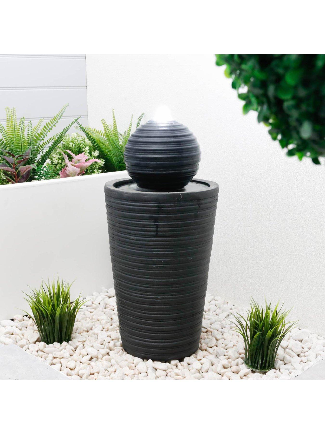 streetwize-solar-powered-water-feature-round-ball-amp-plinthback