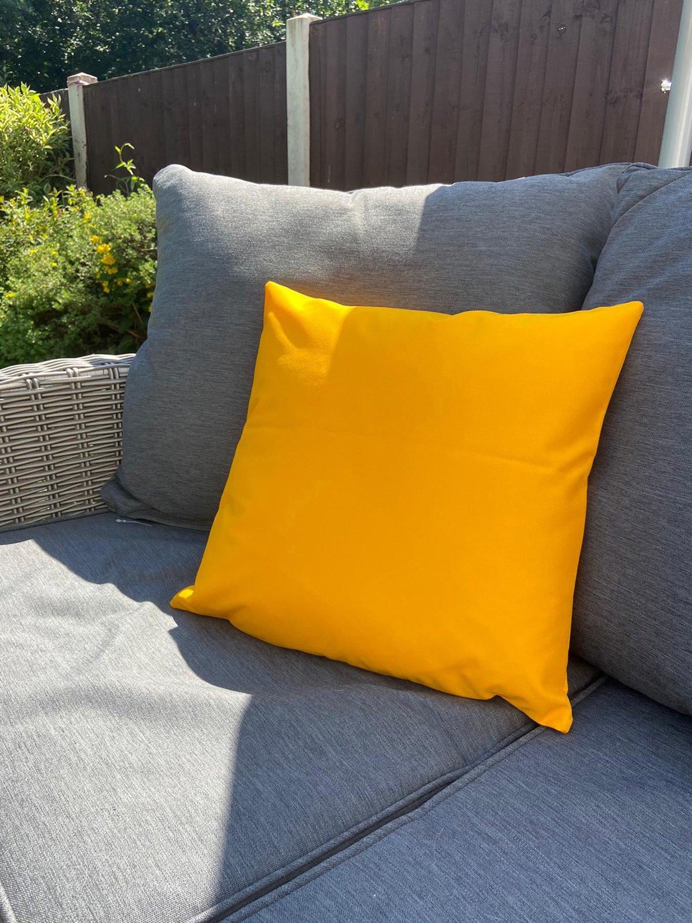 rucomfy-indooroutdoor-cushion