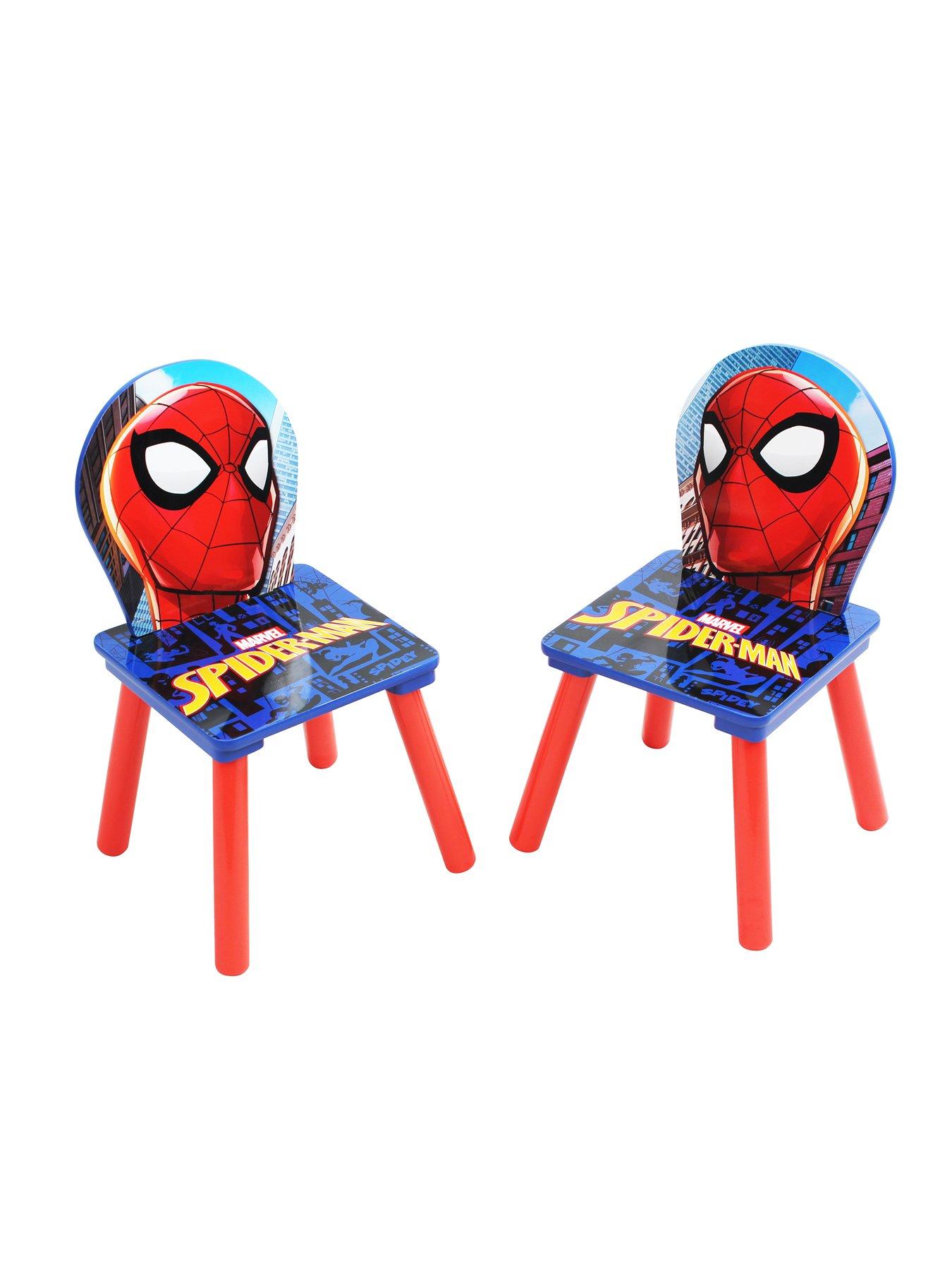 spiderman-spiderman-wooden-table-and-2-chair-setoutfit