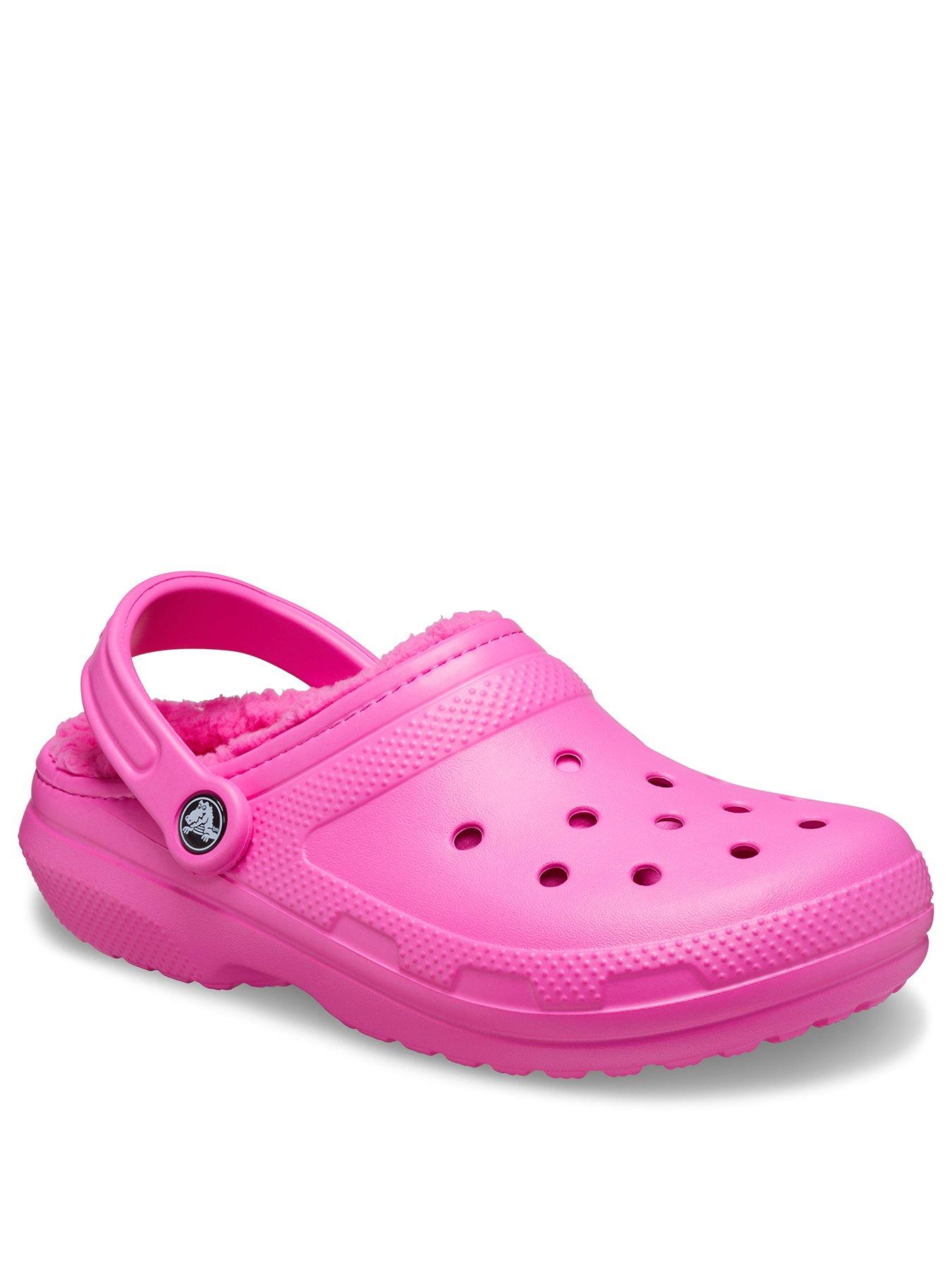 Pink outlet fluffy crocs