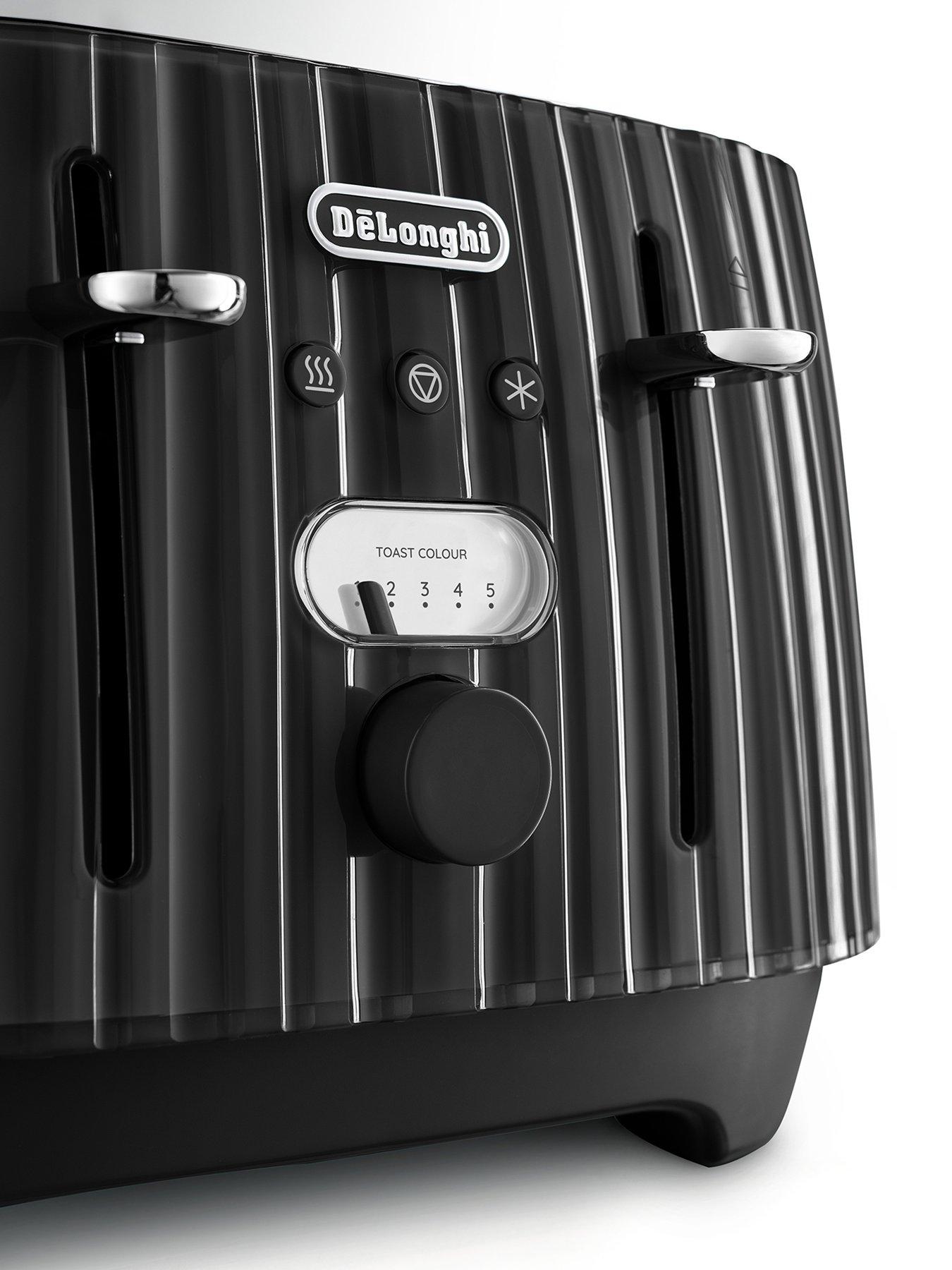 Image 5 of 6 of DeLonghi Ballerina 4&nbsp;Slice Toaster - Black