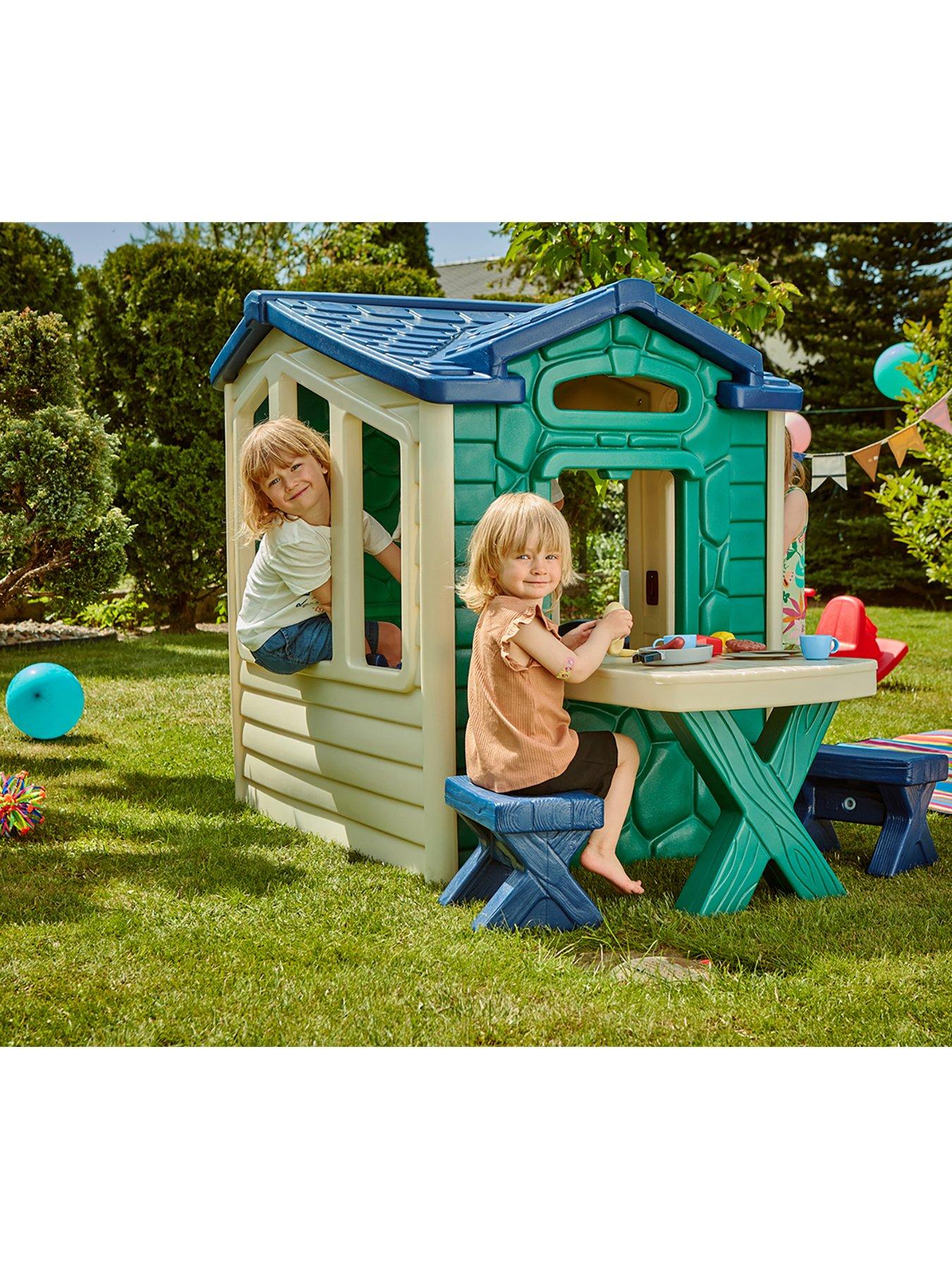 Image 3 of 4 of Little Tikes Picnic on the Patio Playhouse