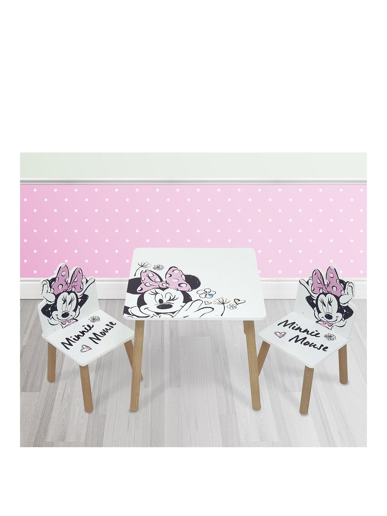 minnie-mouse-minnie-mouse-classic-table-and-2-chair-setstillFront