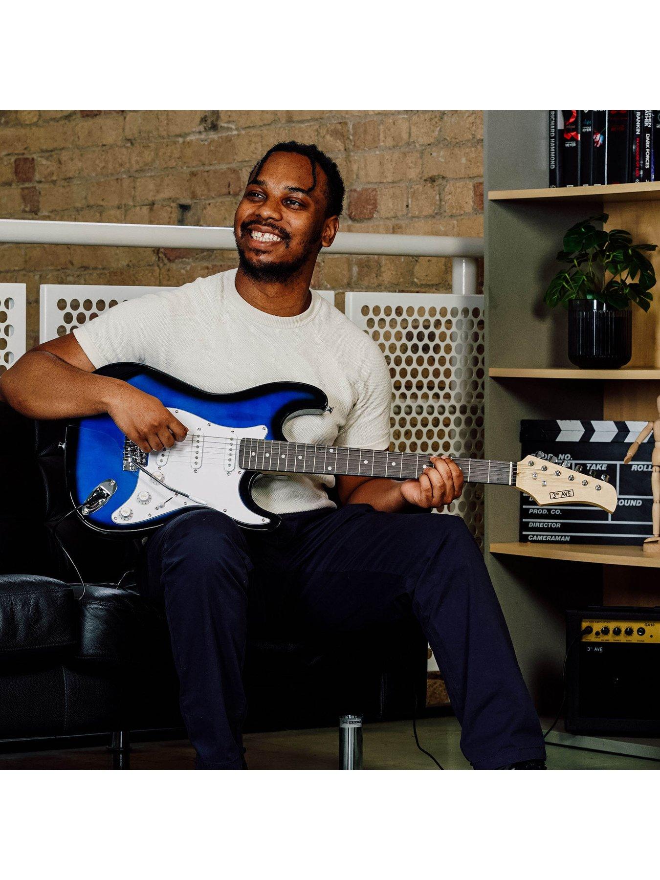 Image 5 of 6 of 3rd Avenue Full Size 4/4 Electric Guitar Ultimate Kit with 10W Amp - 6 Months FREE Lessons - Blueburst