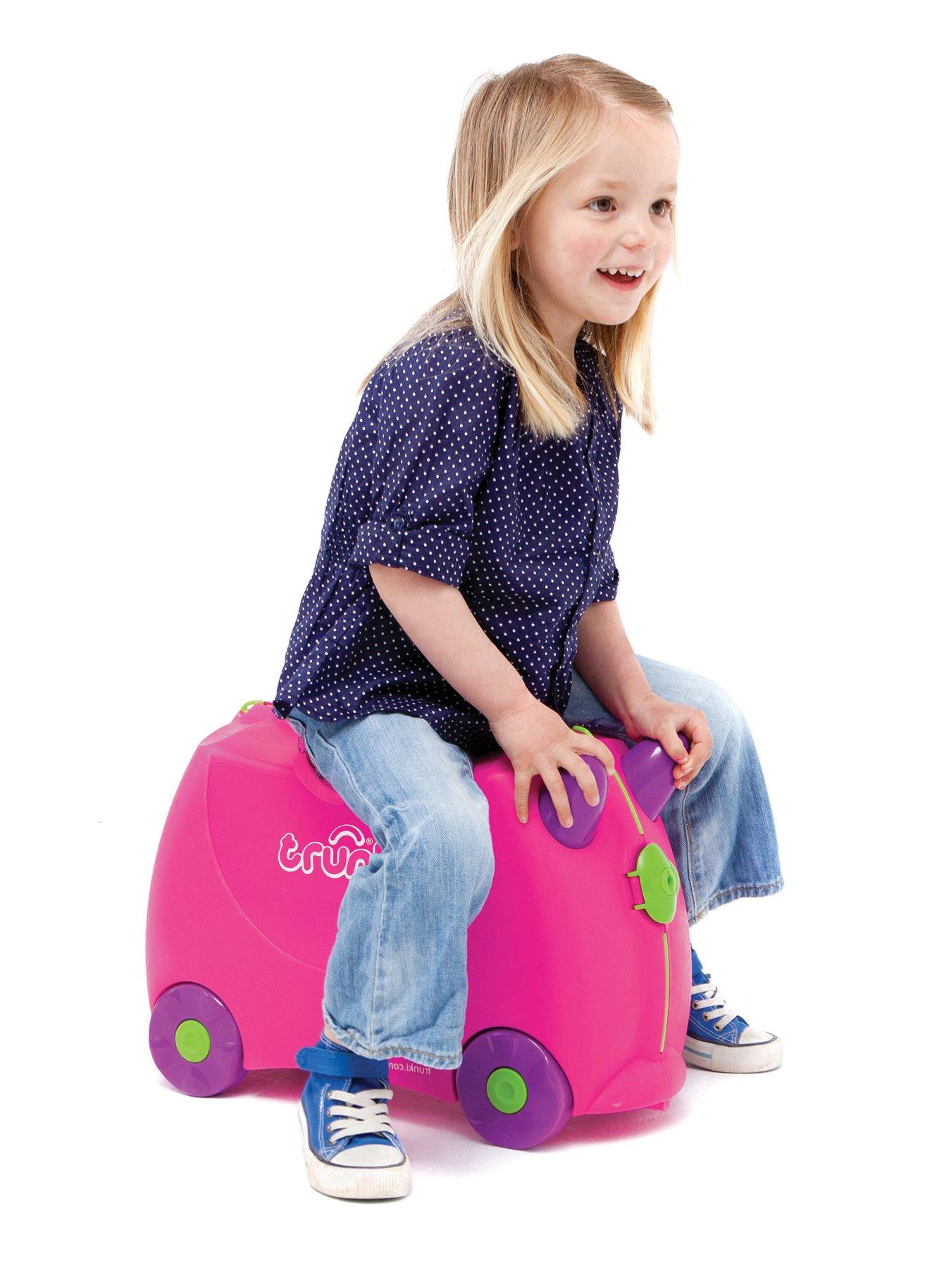Image 4 of 8 of trunki Ride-On Suitcase - Trixie