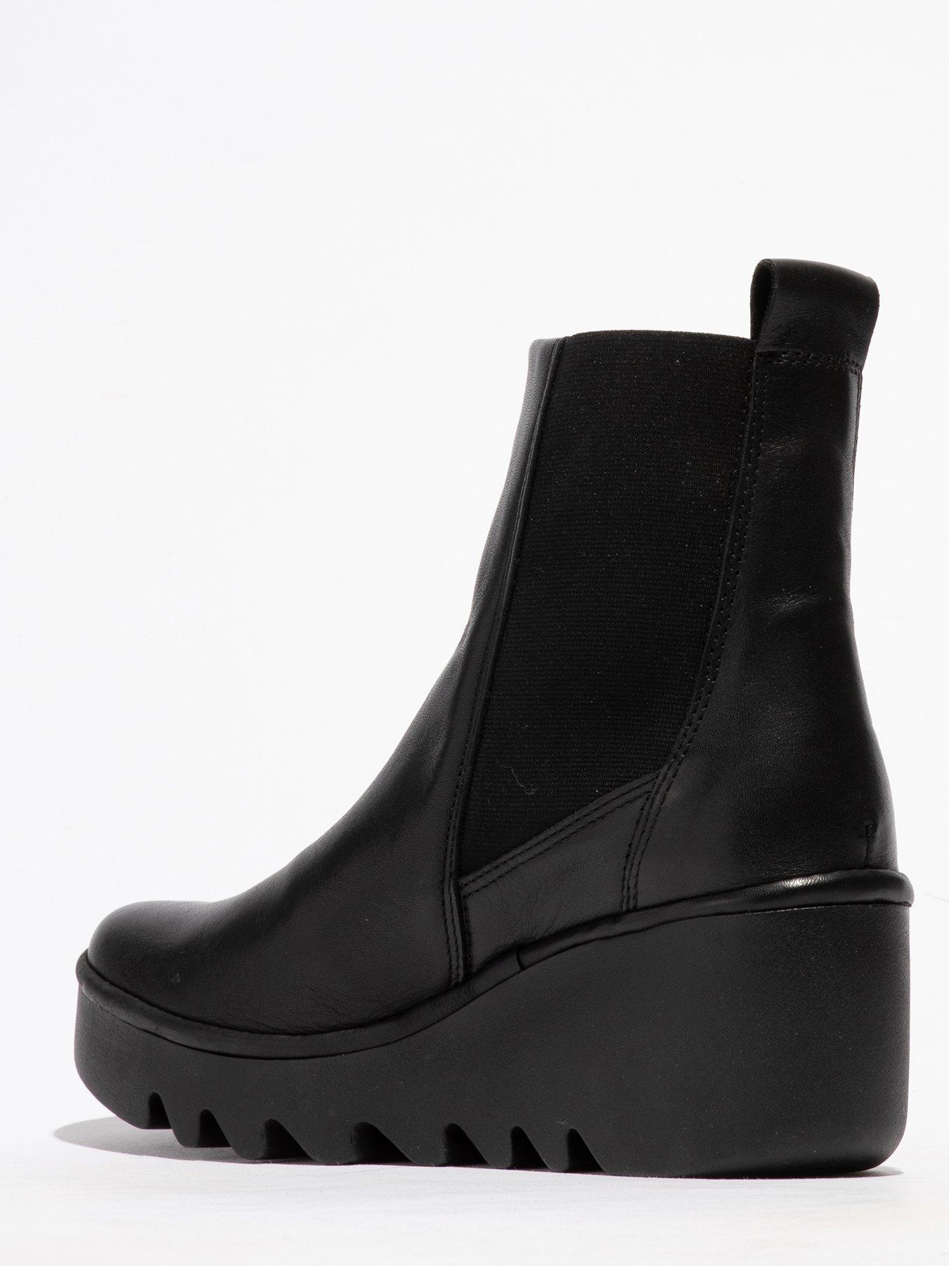 fly-london-bagu-wedge-chelsea-boots-blackback