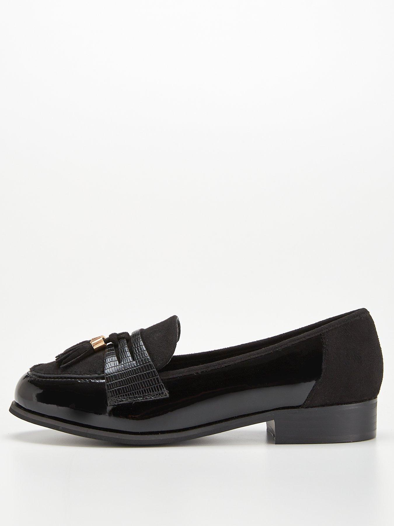 Wide on sale fitting loafers