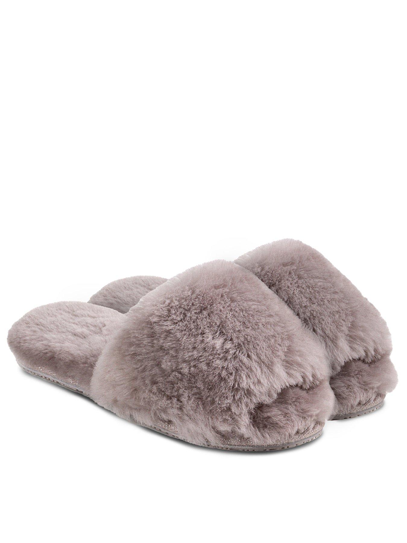 Dove slippers hot sale