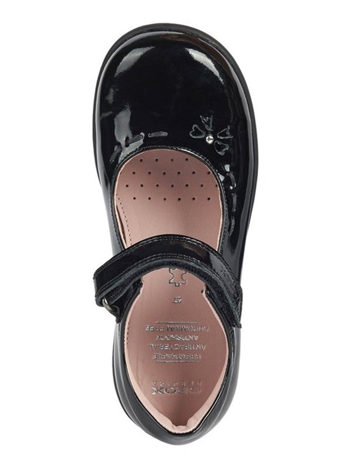 geox-naimara-girls-patent-velcro-strap-school-shoe-blackoutfit