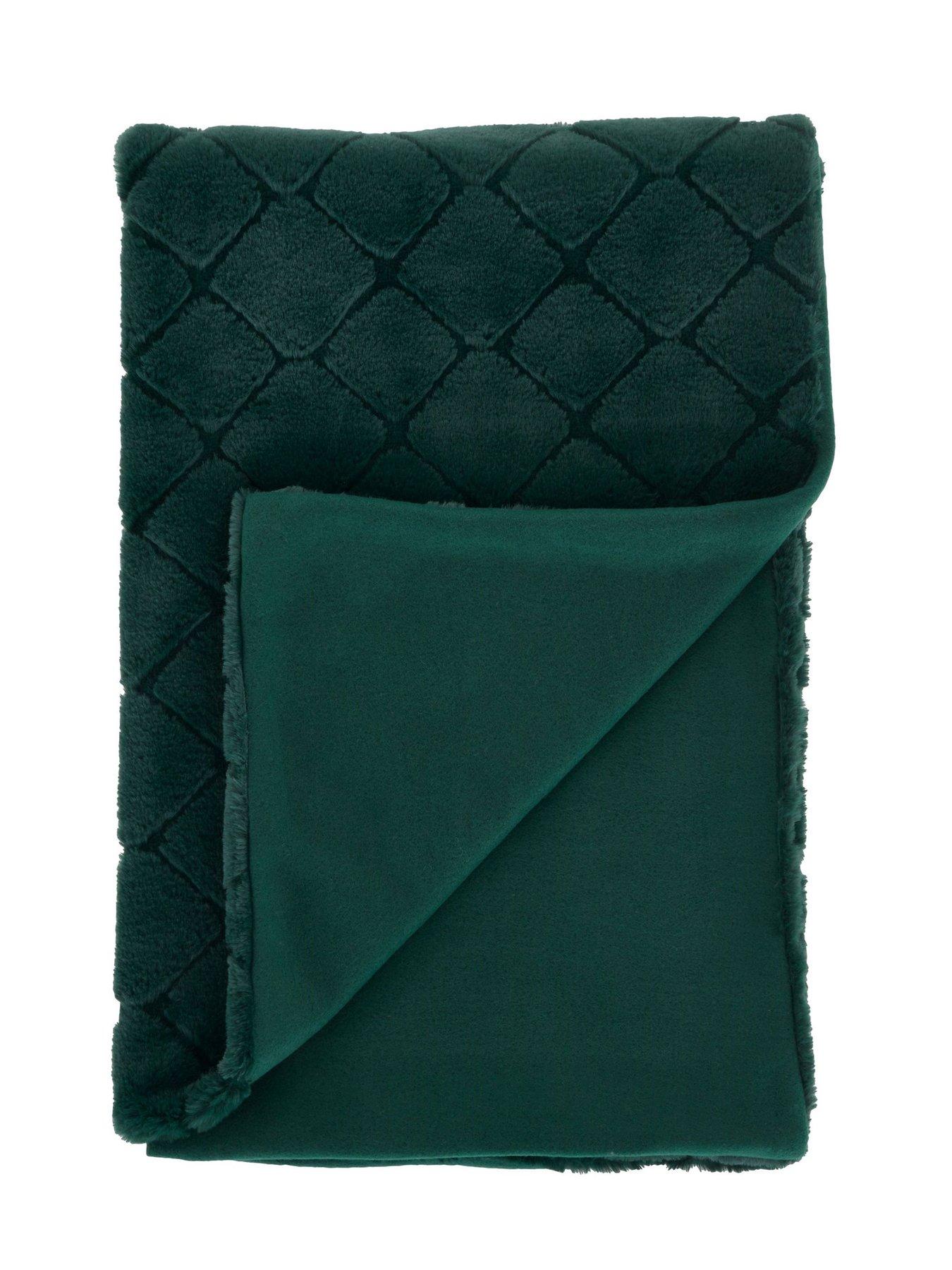 Catherine Lansfield Cosy Diamond Throw - Blush