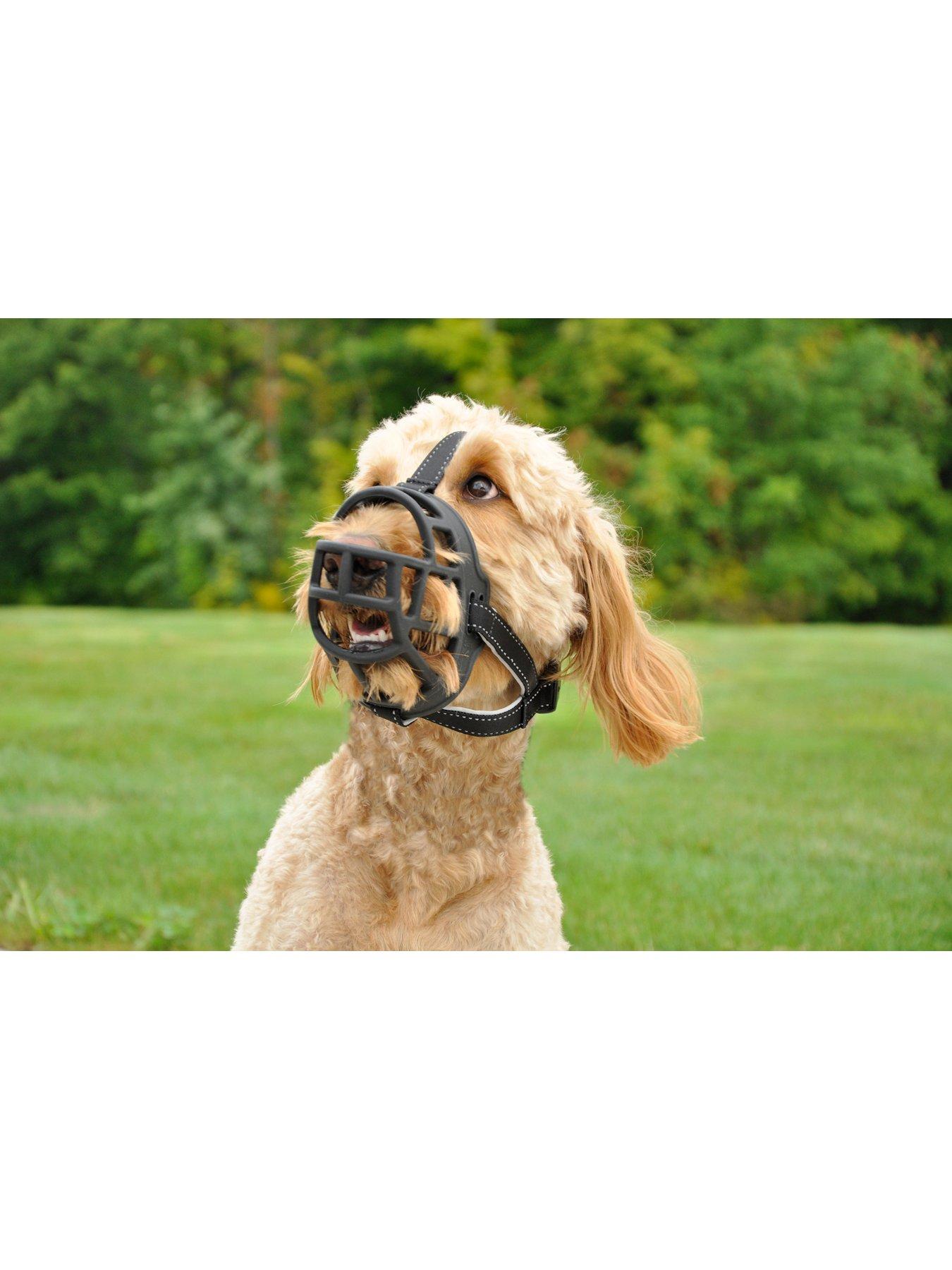 rosewood-coastal-soft-basket-muzzle-black-size-3stillFront