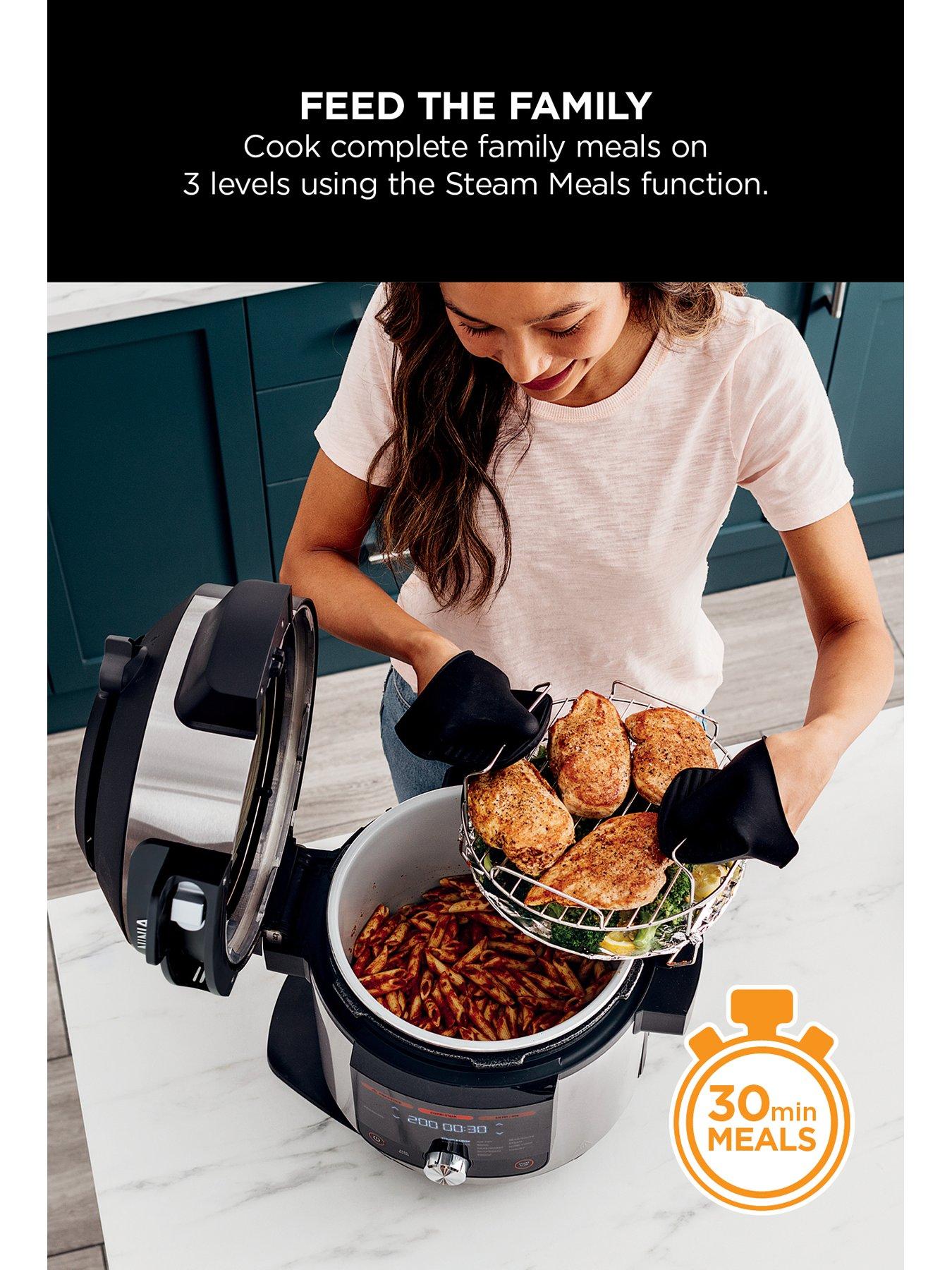 ninja-foodi-max-15-in-1-smartlid-multi-cooker-with-smart-cook-system-75l-ol750ukoutfit