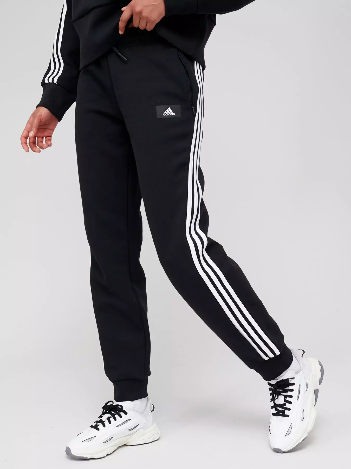 adidas Future Icons 3-Stripes Regular Pants - Black