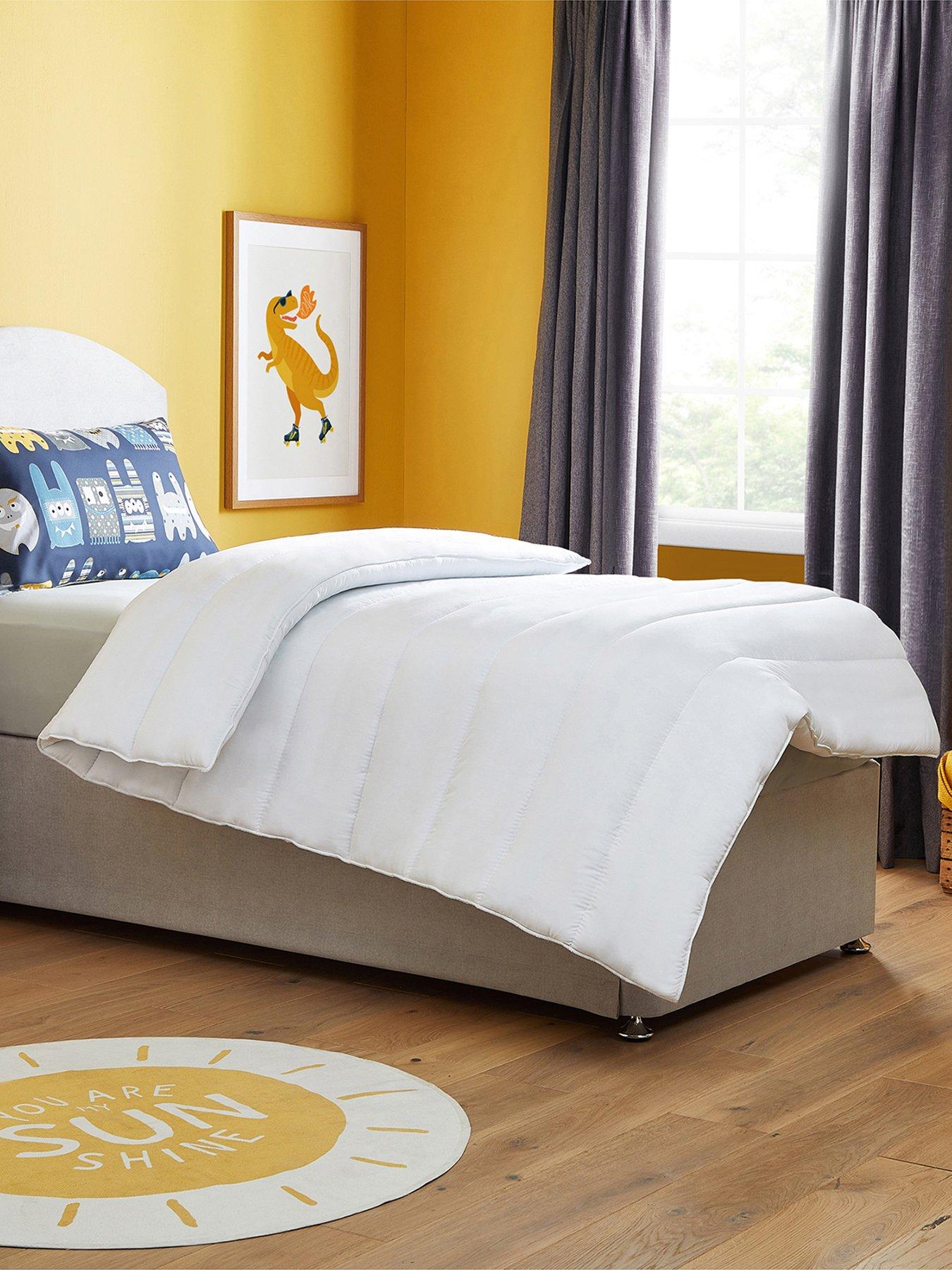 Image of Silentnight Healthy Growth 10.5 Tog Duvet - White
