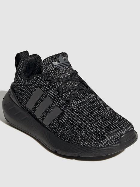 adidas-originals-kids-swift-run-22-black