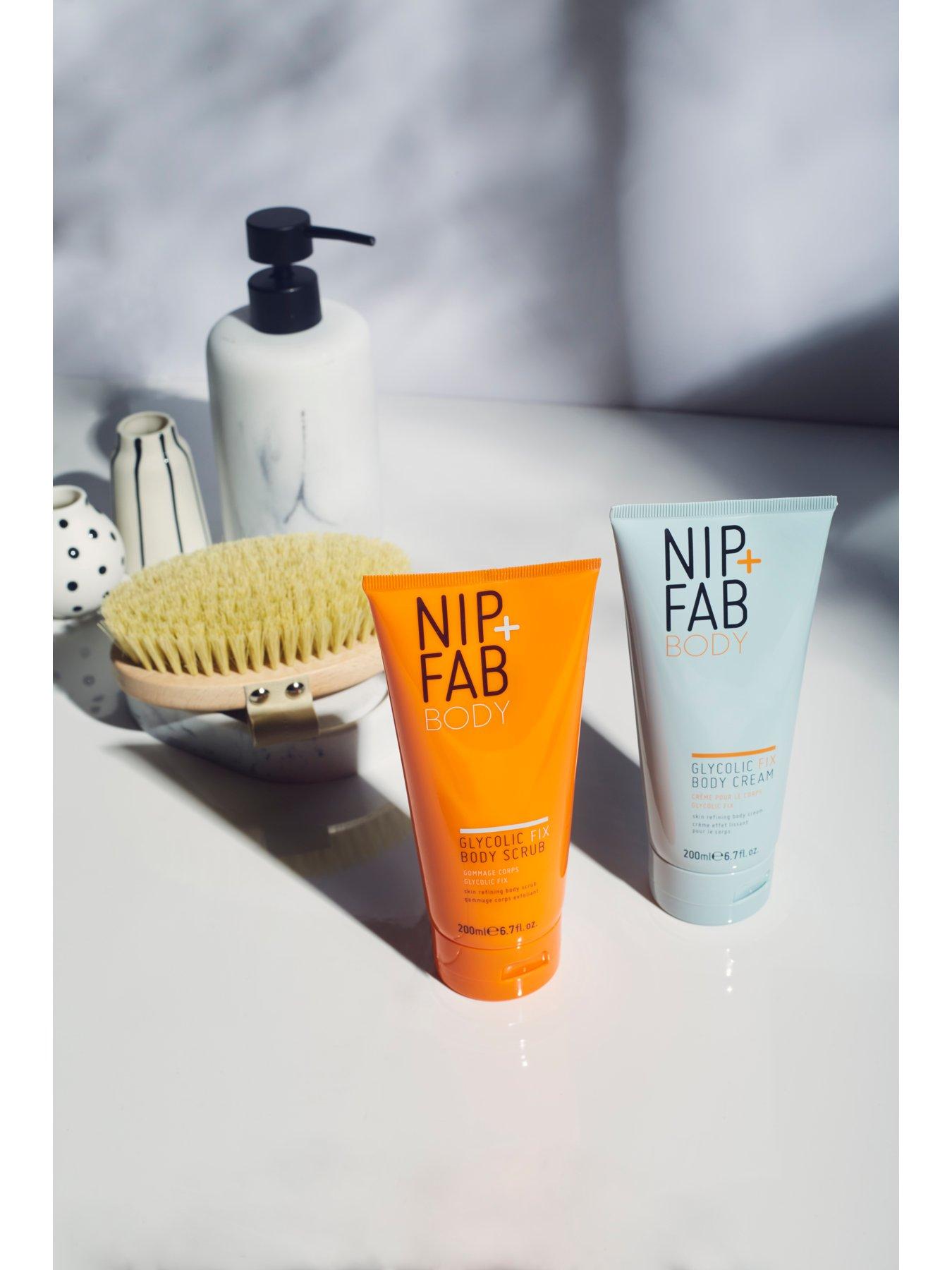 nip-fab-nipfab-glycolic-fix-body-scrubdetail