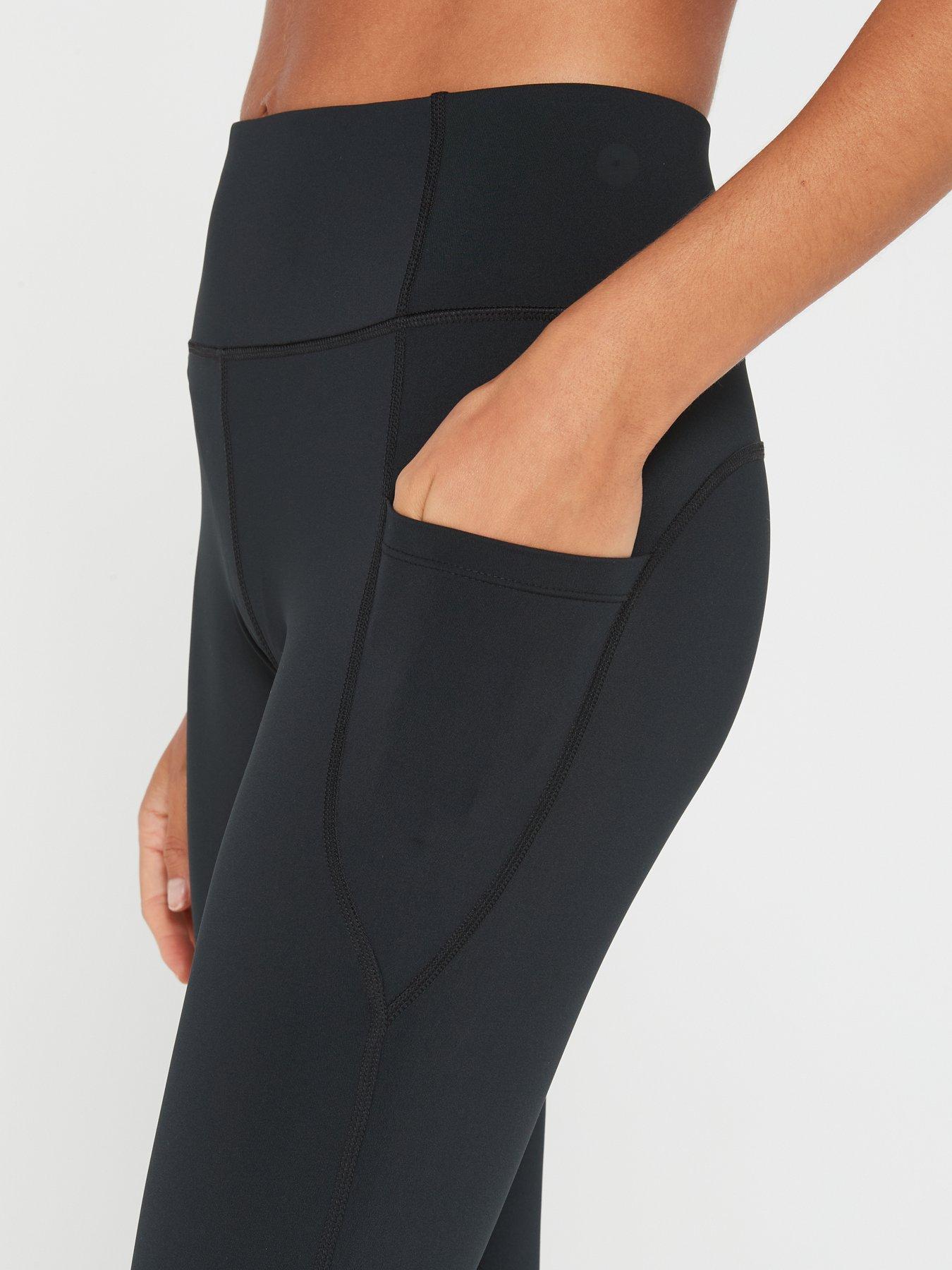 everyday-athleisurenbspseam-detail-leggings-blackoutfit