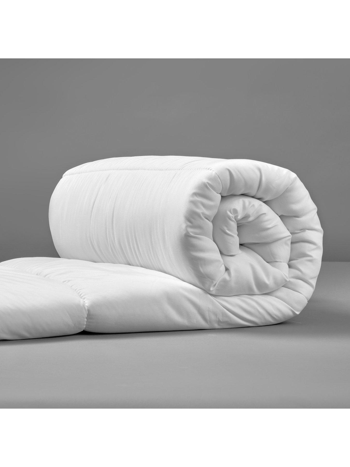 Image 5 of 5 of Slumberdown Cosy Nights 10.5 Tog Duvet Set- White