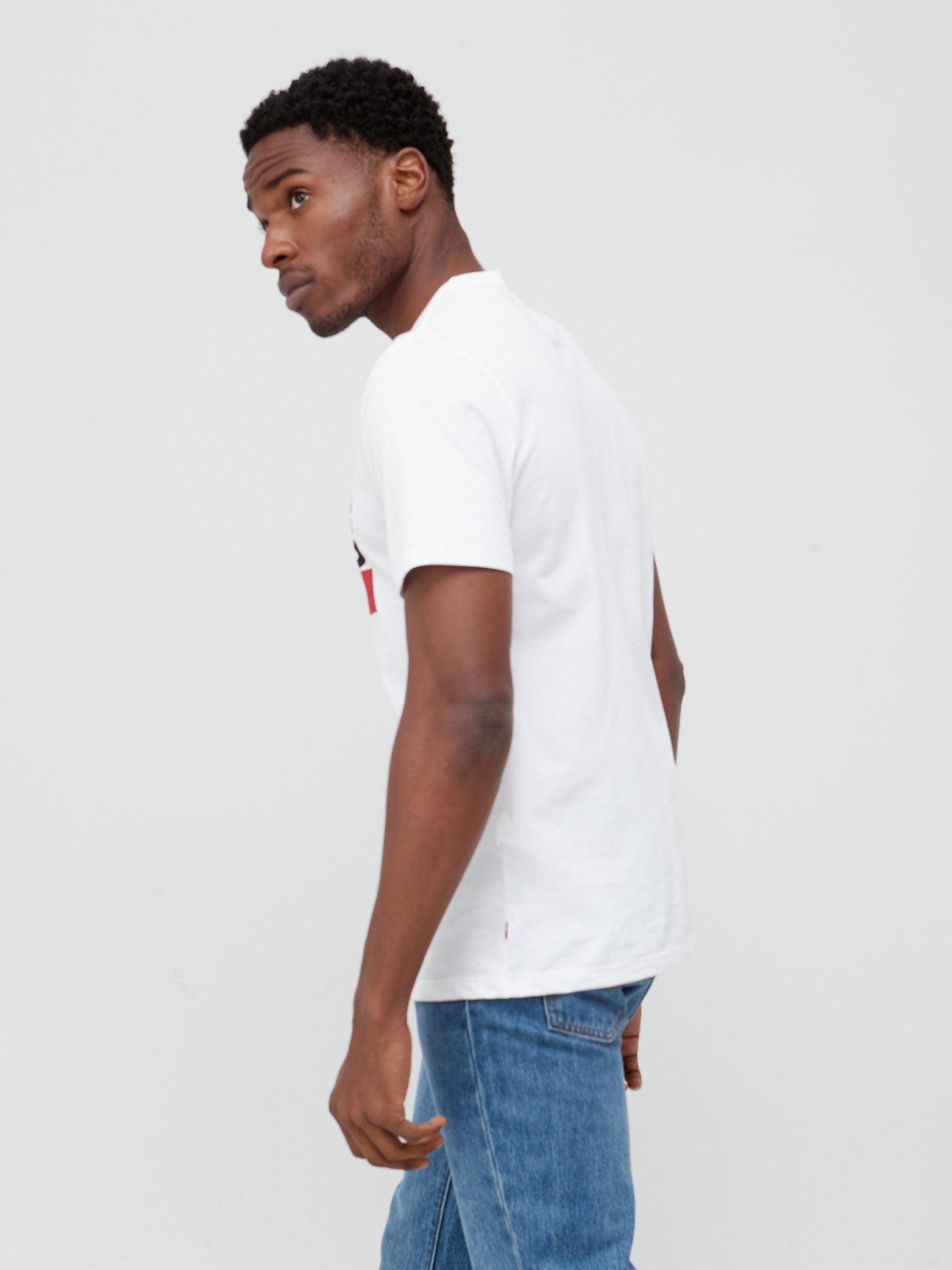 levis-sportswear-logo-t-shirt-whitestillFront