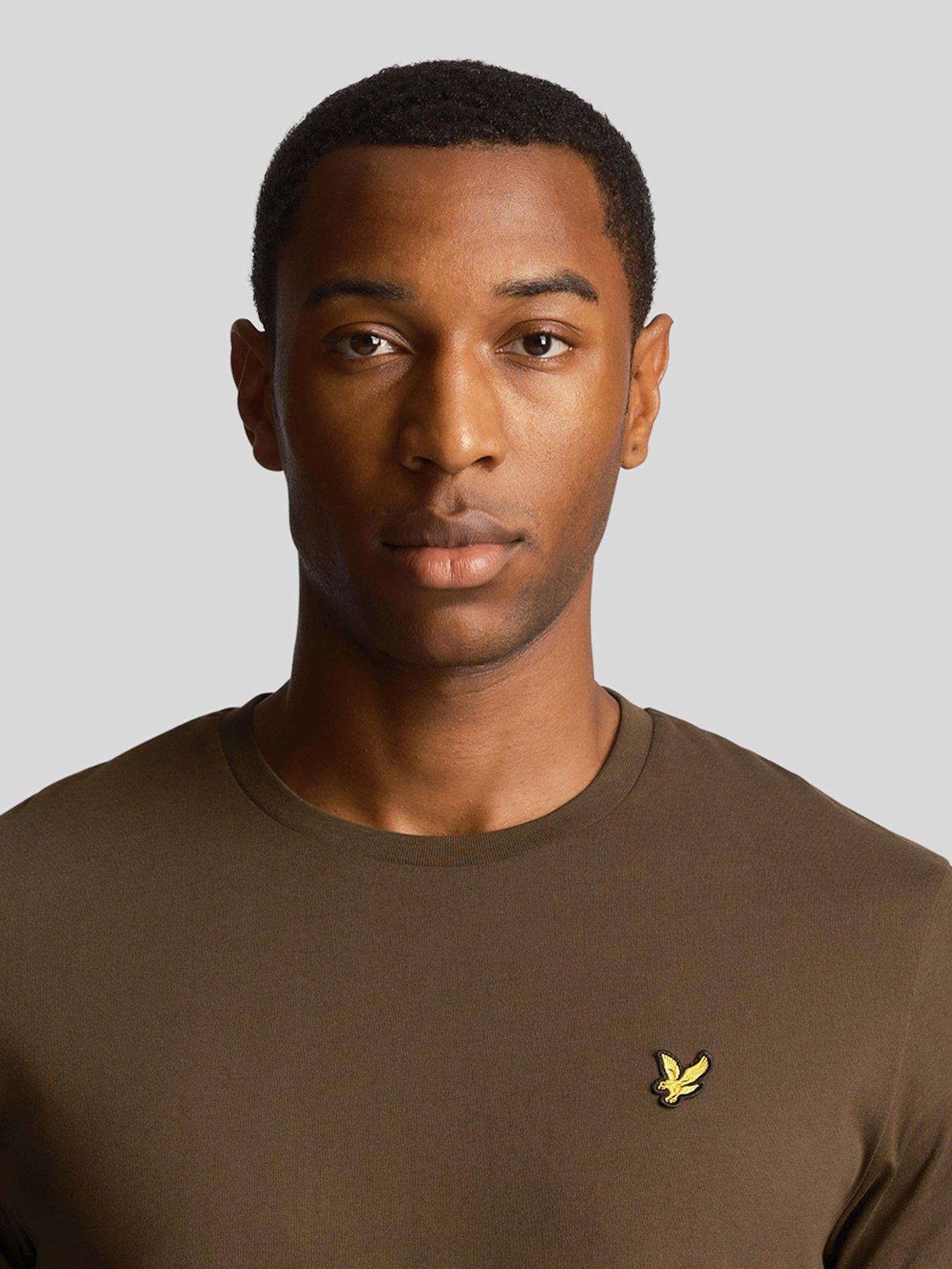 lyle-scott-regular-fit-plain-t-shirt-dark-greenoutfit