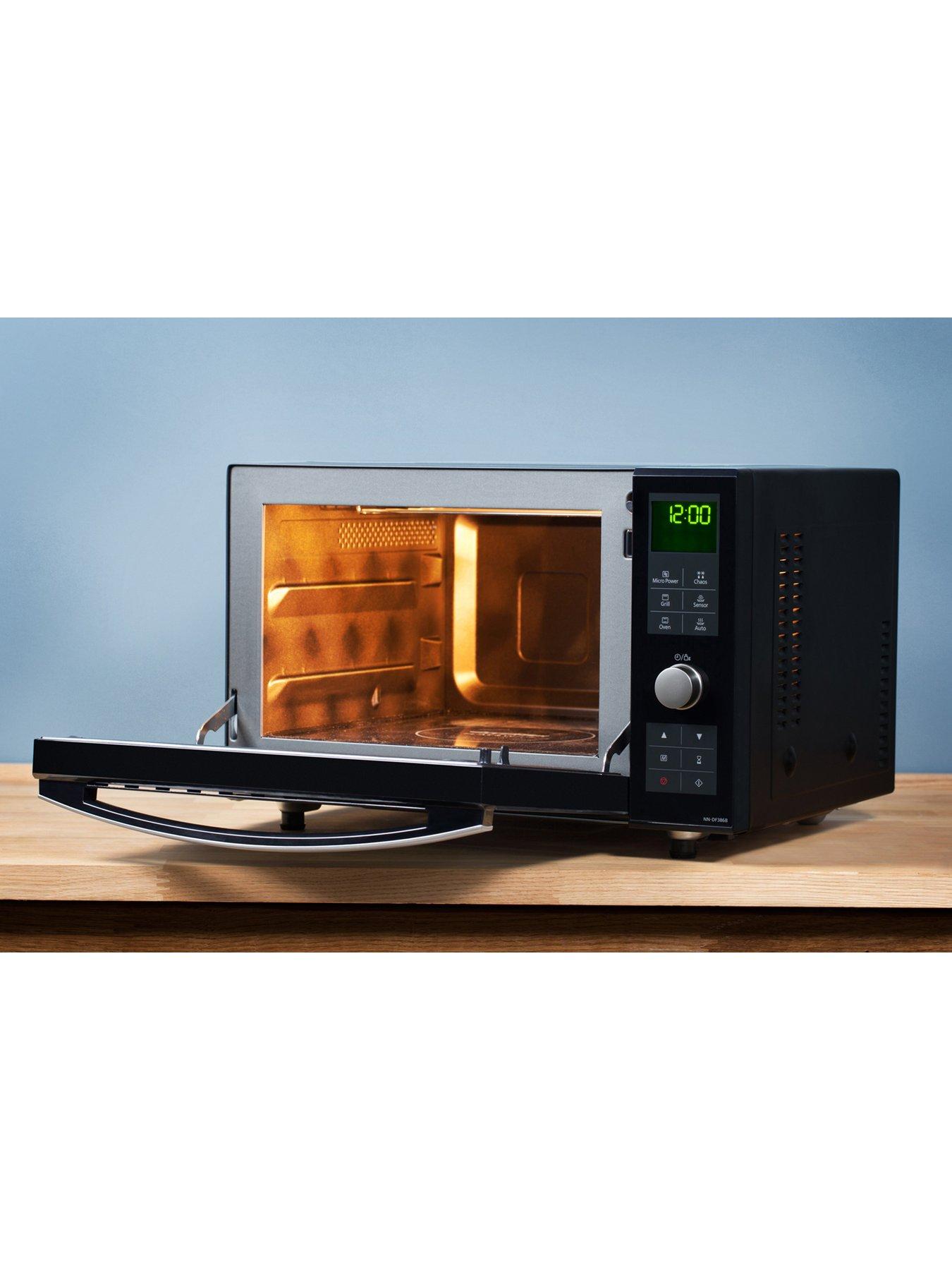 Image 4 of 6 of Panasonic Panasonic NN-DF386BBP 23L 3-in-1 Combination Microwave with Grill
