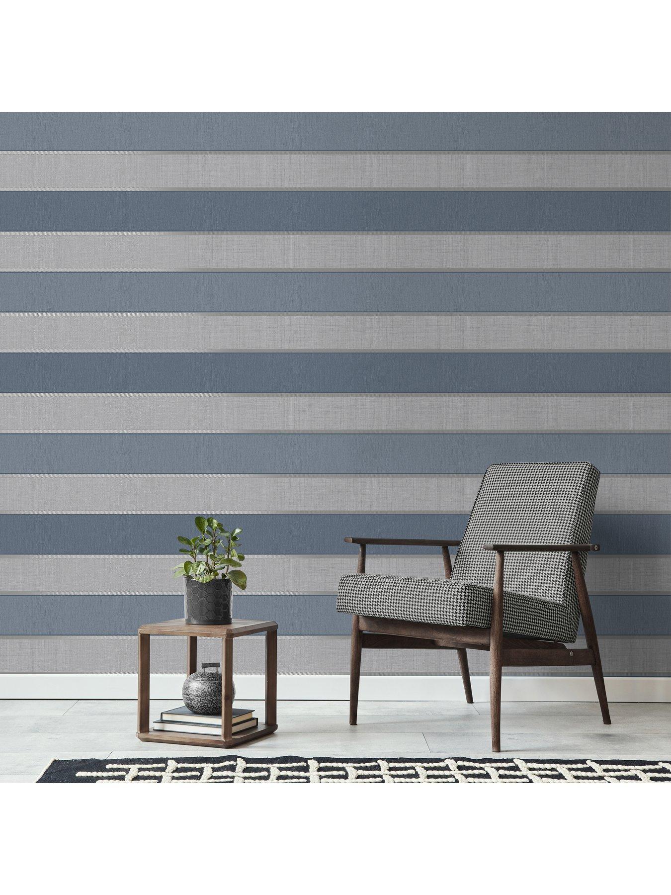 fine-decor-larson-stripe-wallpaper-in-navy-and-silverdetail