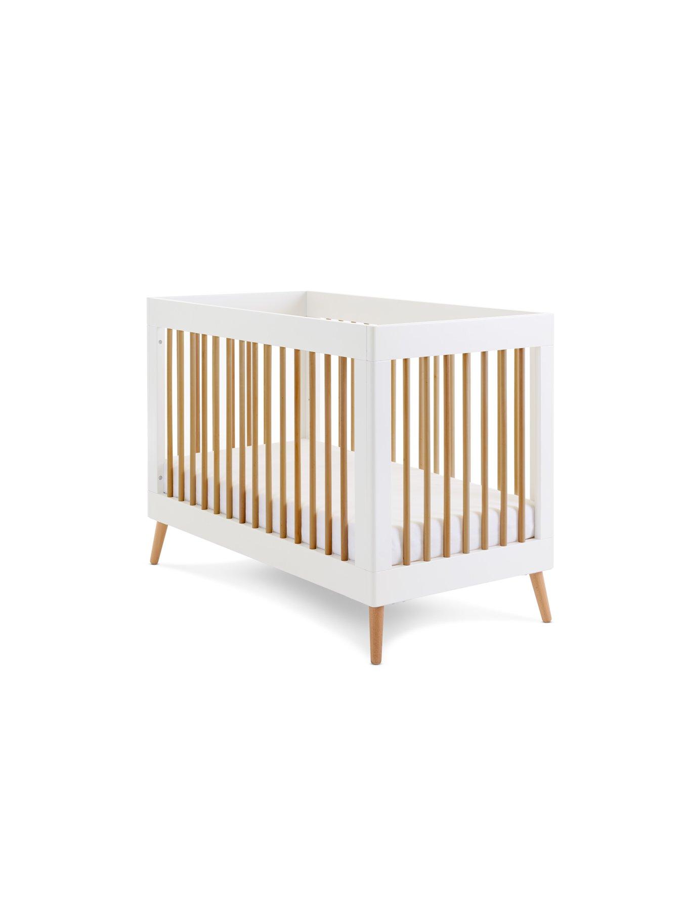 obaby-maya-mini-3-piece-room-set-whitenaturalback