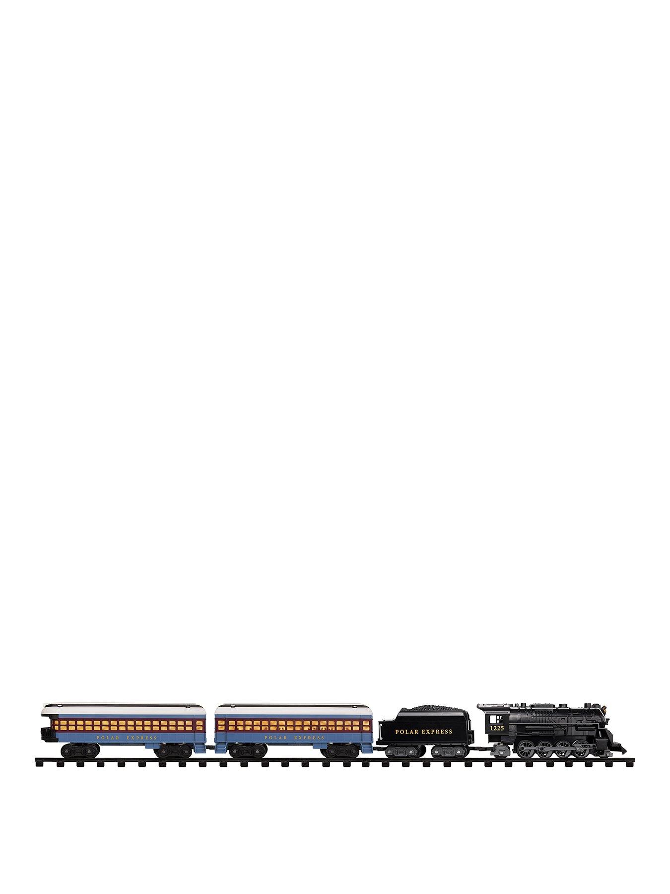 the-polar-express-37-piece-remote-controlled-train-setstillFront