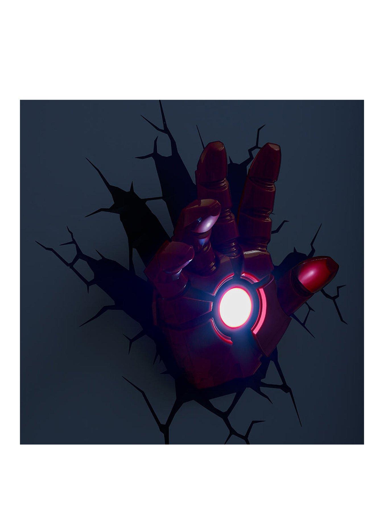 marvel-marvel-3dl-marvel-iron-man-hand-lightstillFront