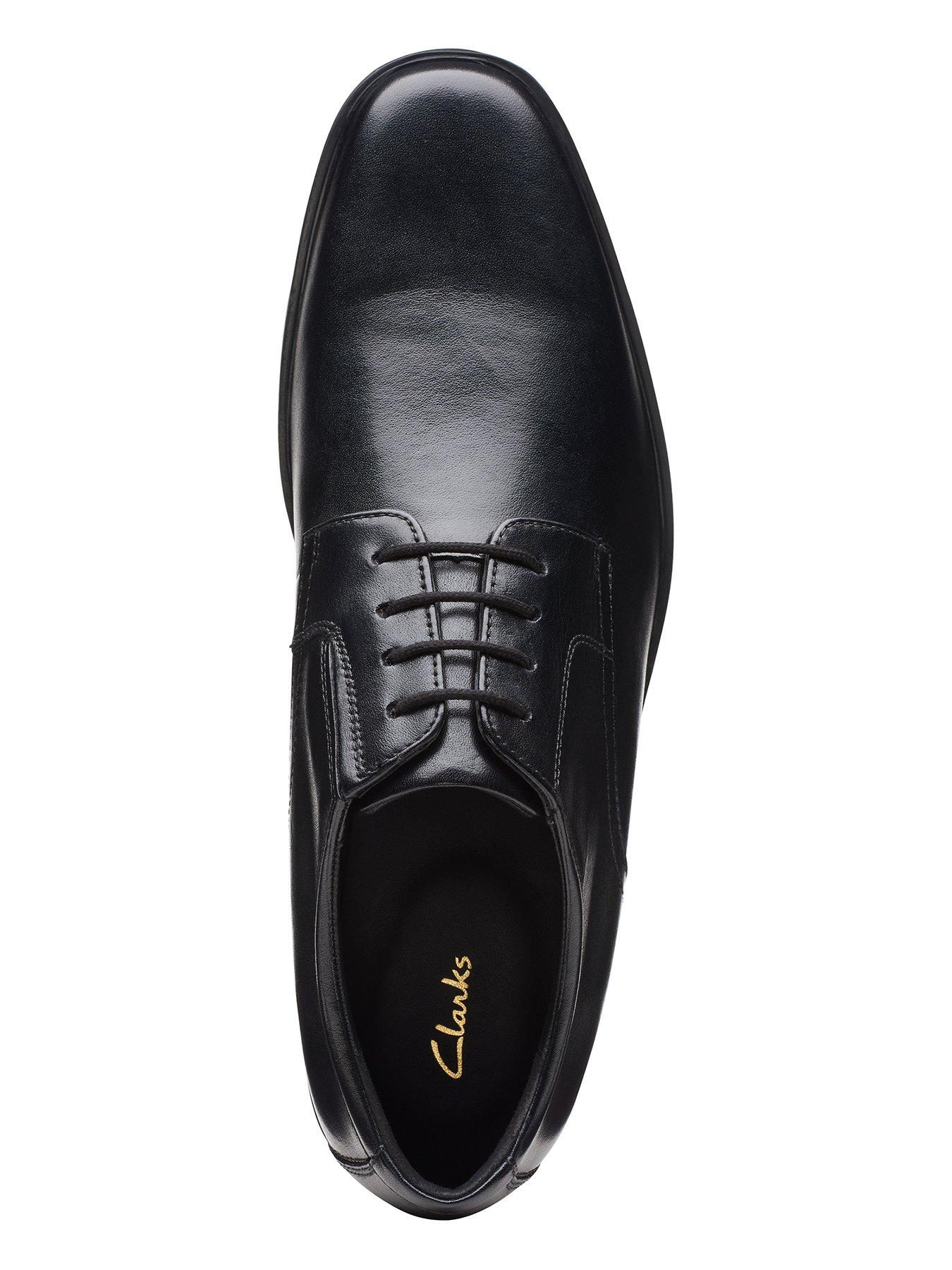 clarks-howard-walk-oxford-shoes-blackoutfit