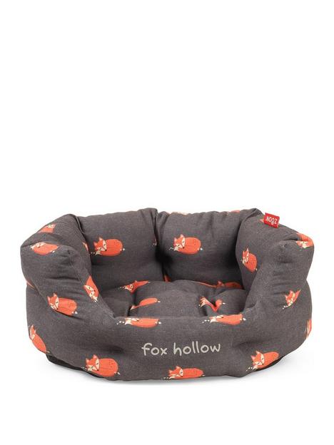 zoon-fox-hollow-s-oval-bed