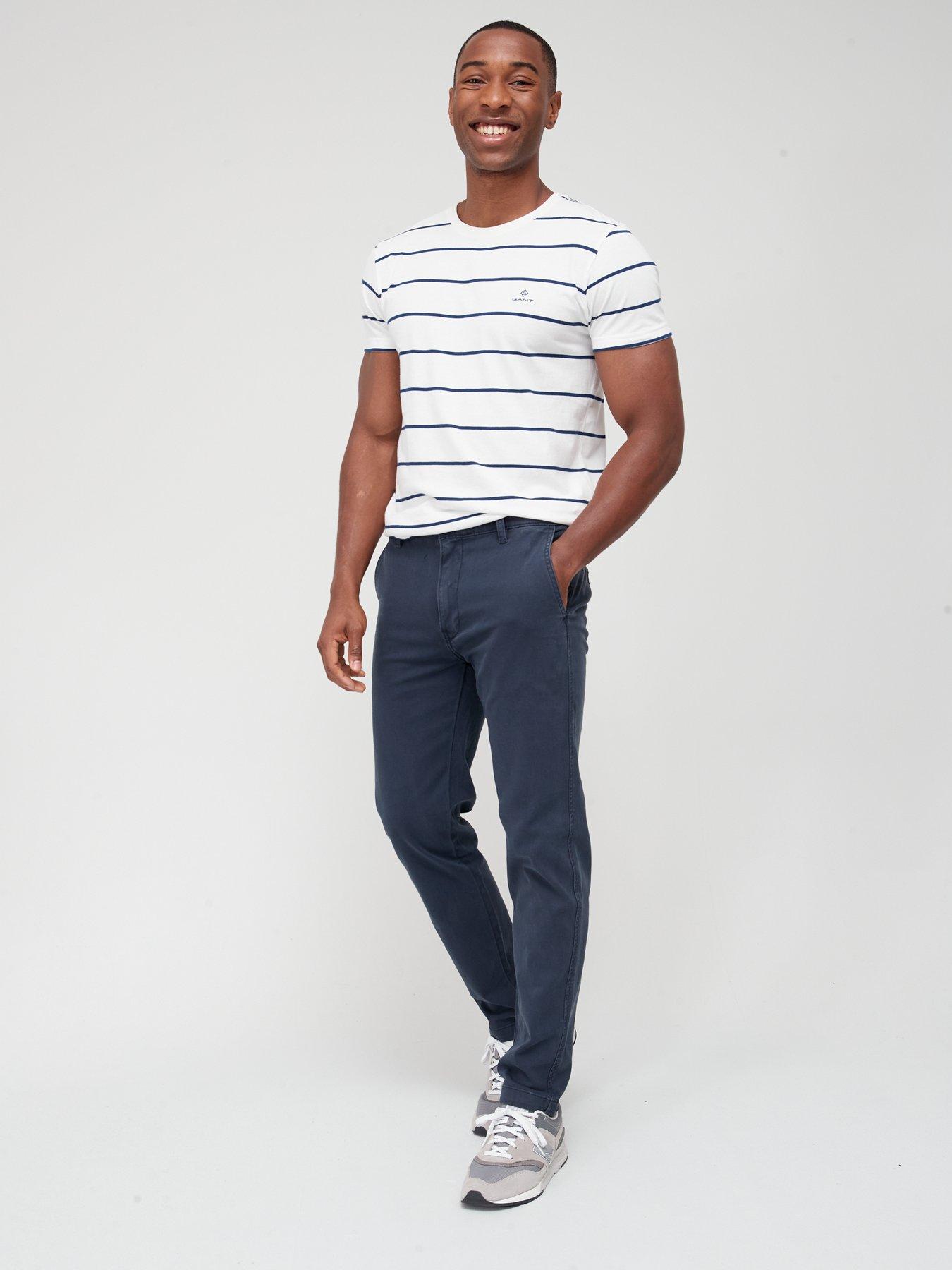 levis-slim-fit-chinos-navyback