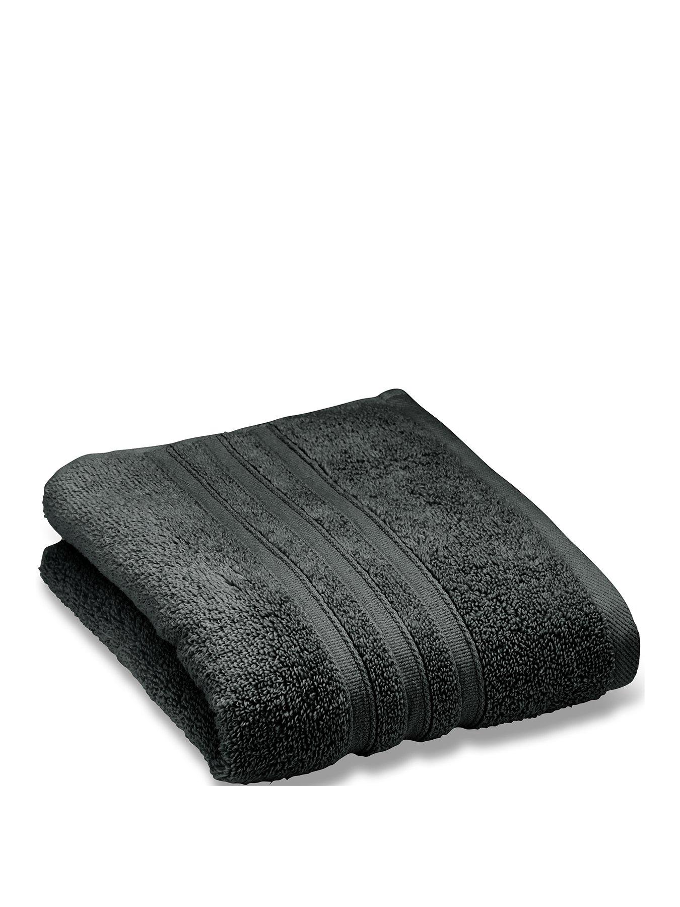 catherine-lansfield-zero-twist-towel-range