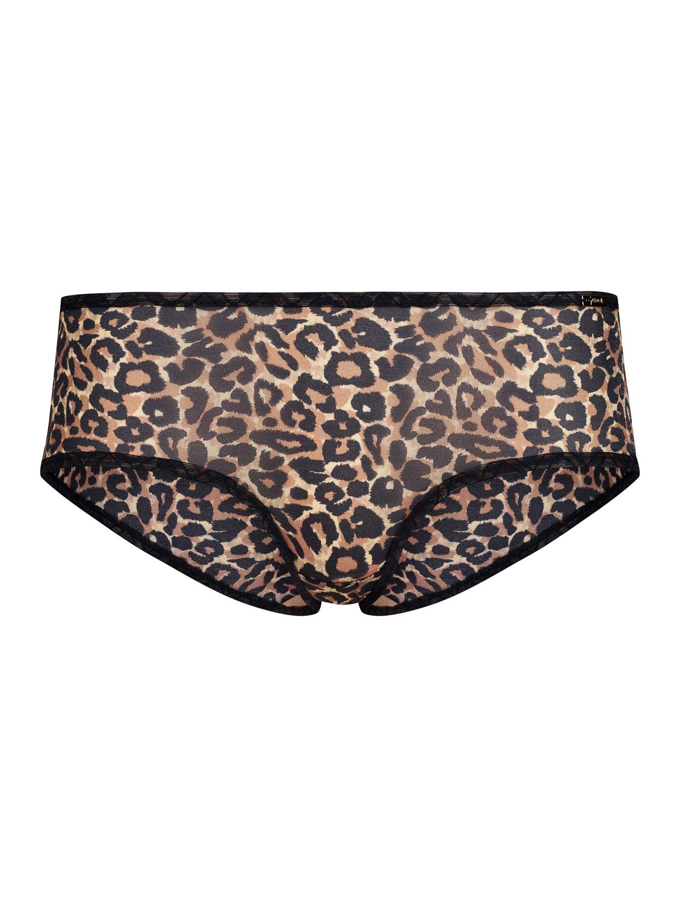 gossard-glossies-leopard-short-animaldetail