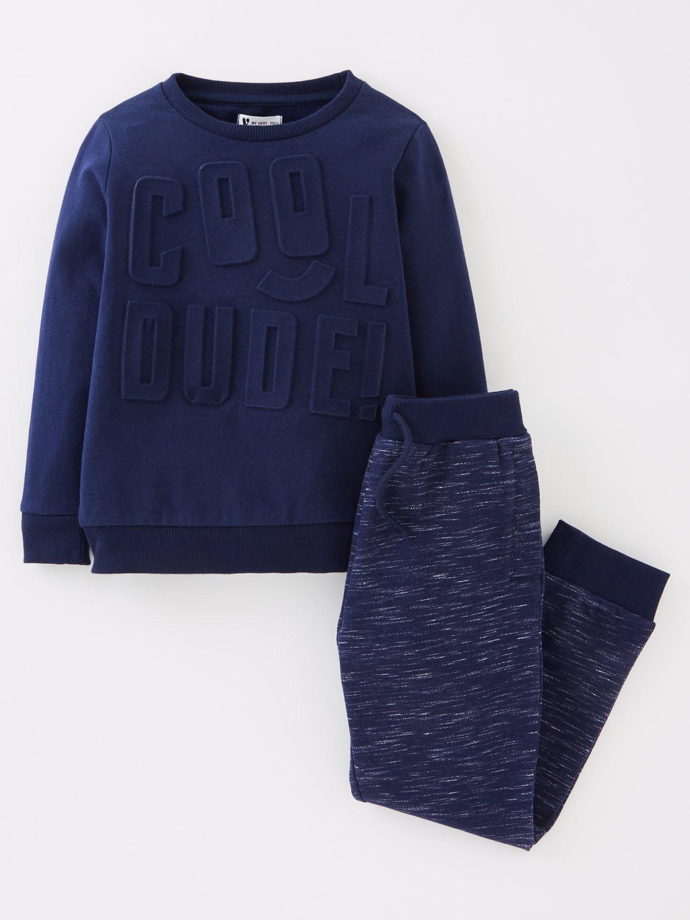 DKNY Boys’ Sweatsuit Set 2 Piece Fleece Sweatshirt and Jogger Sweatpants Size: 4-12 