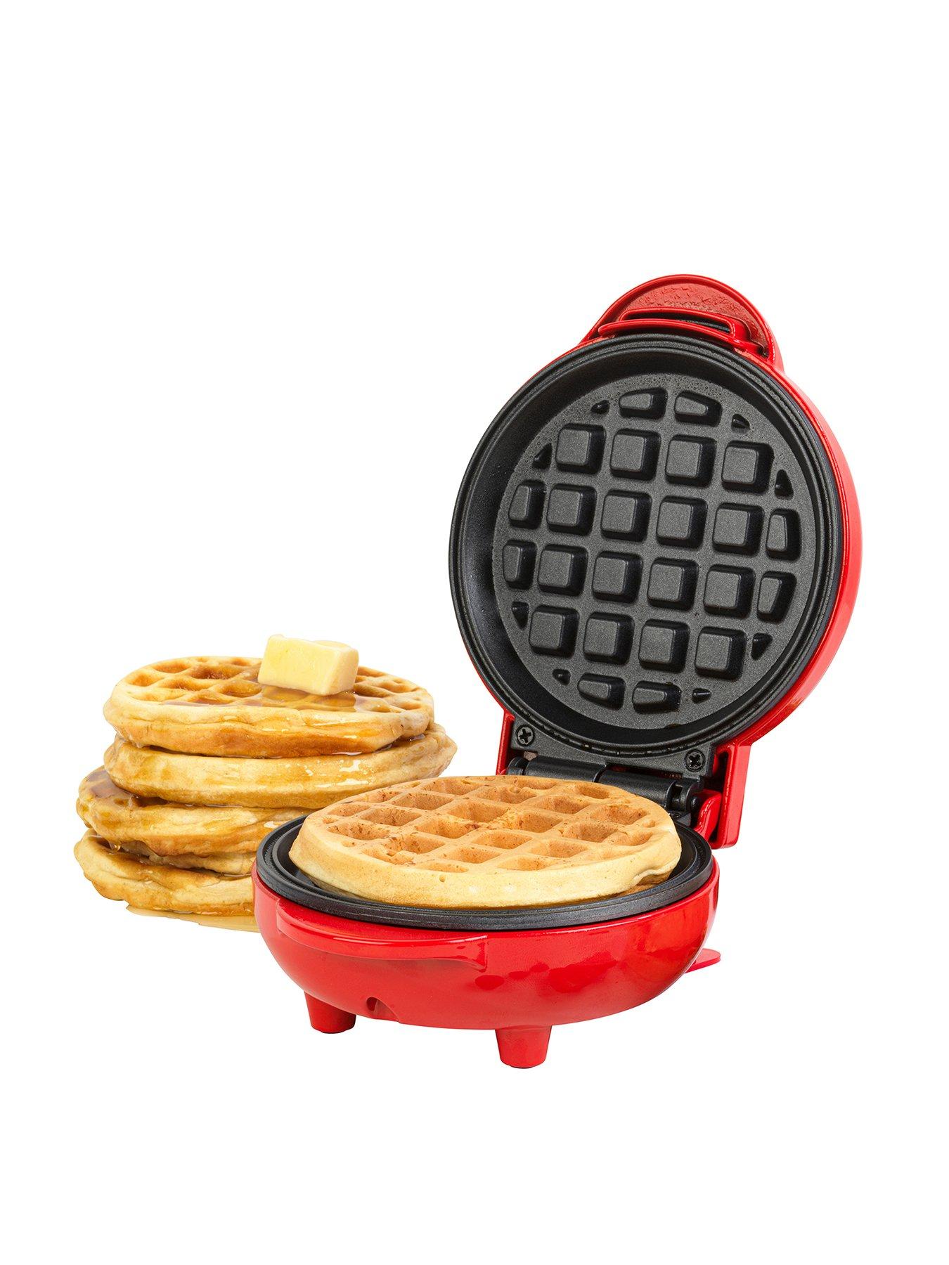 giles-posner-mini-waffle-makerfront