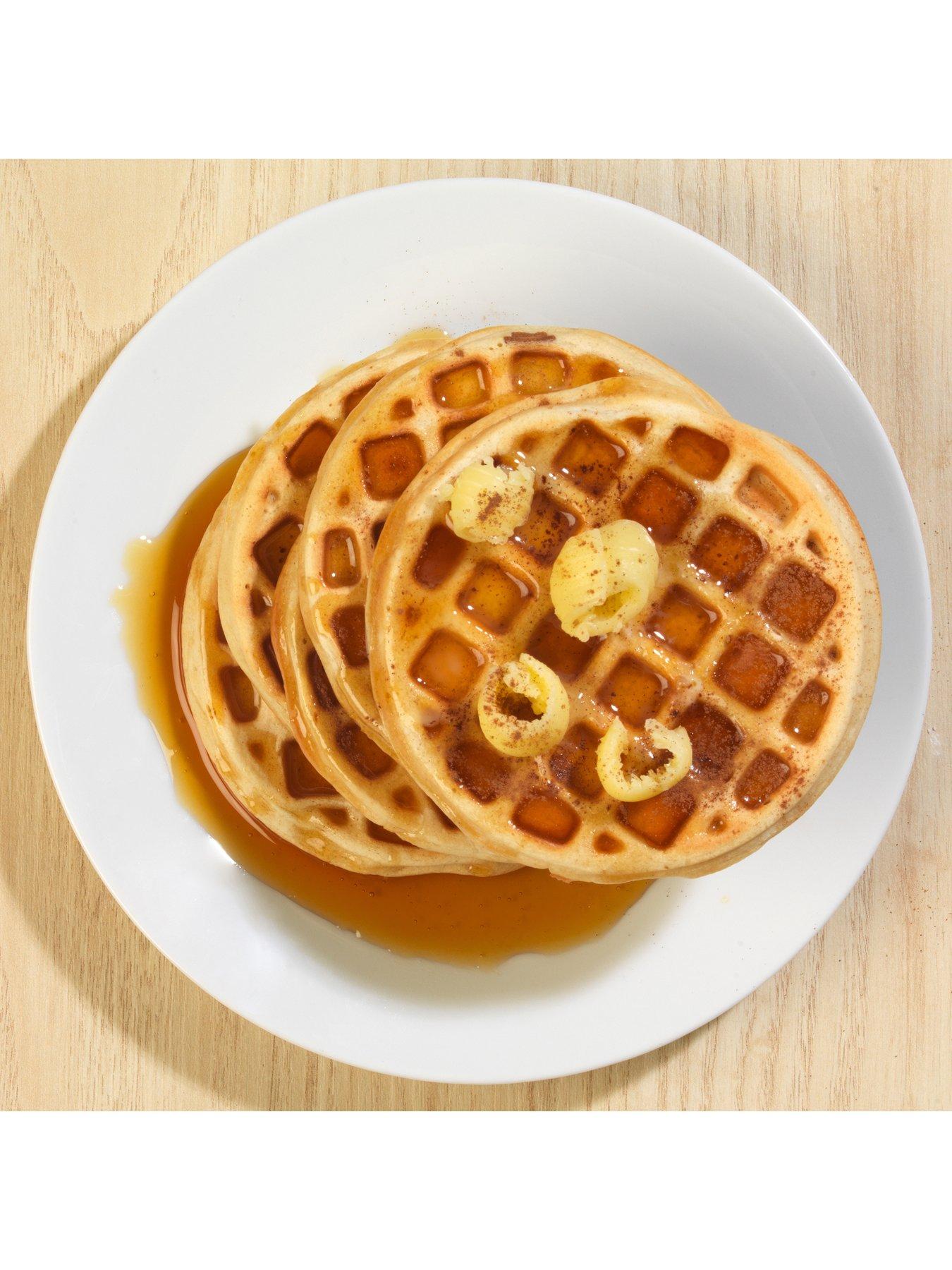 giles-posner-mini-waffle-makerdetail