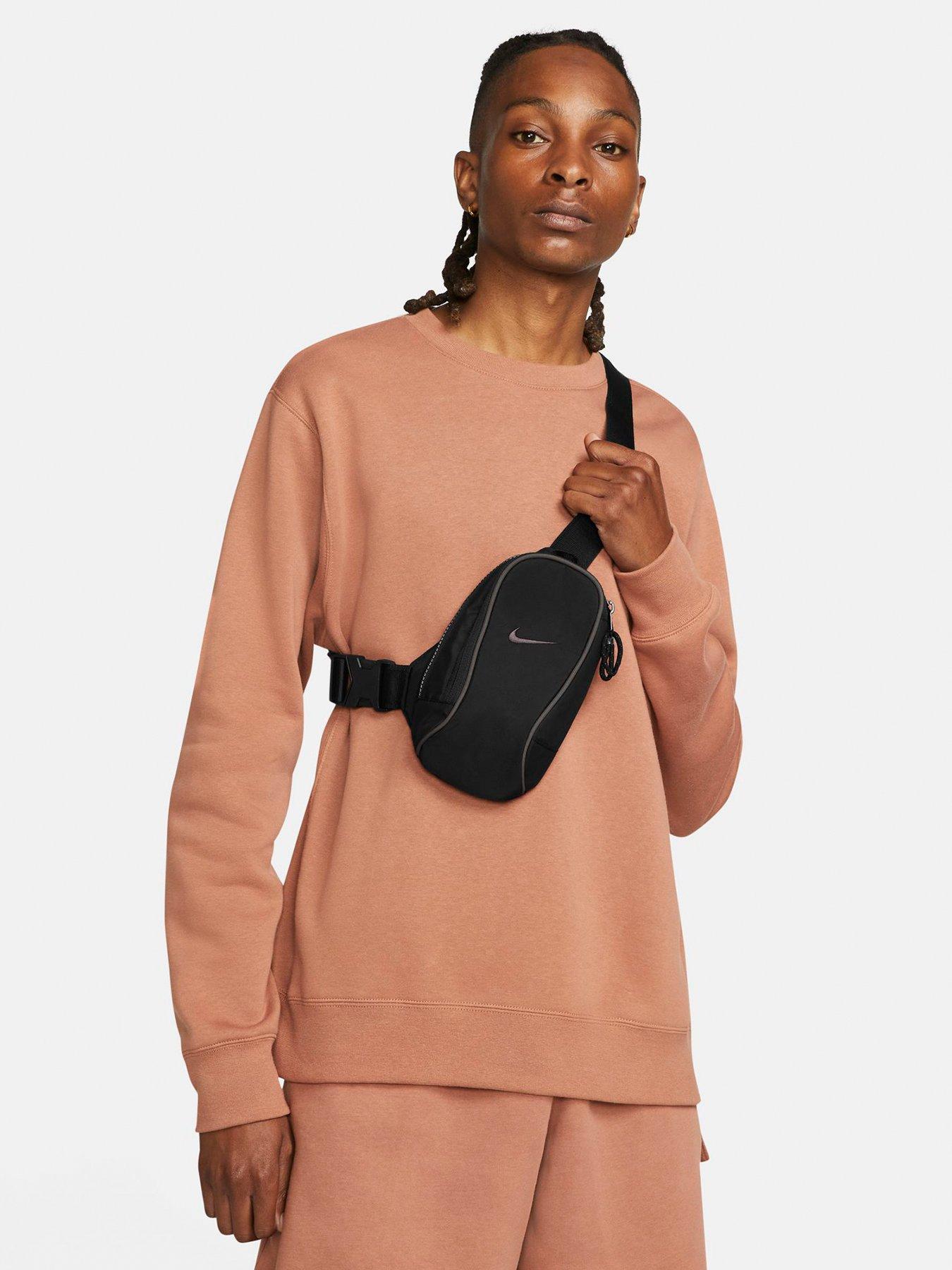 Nike women's store waist bag