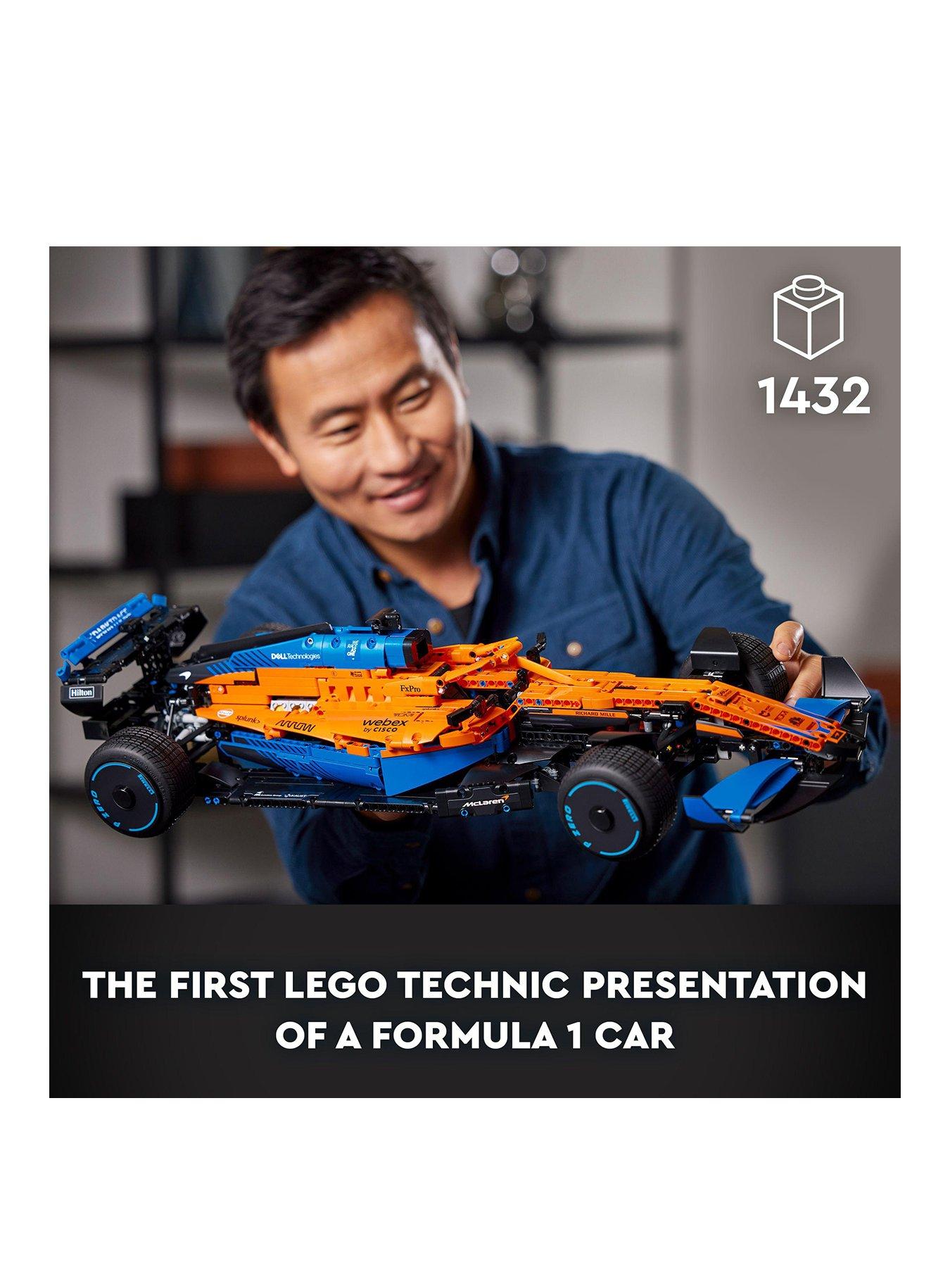 LEGO® Technic review: 42141 McLaren Formula 1™ Race Car